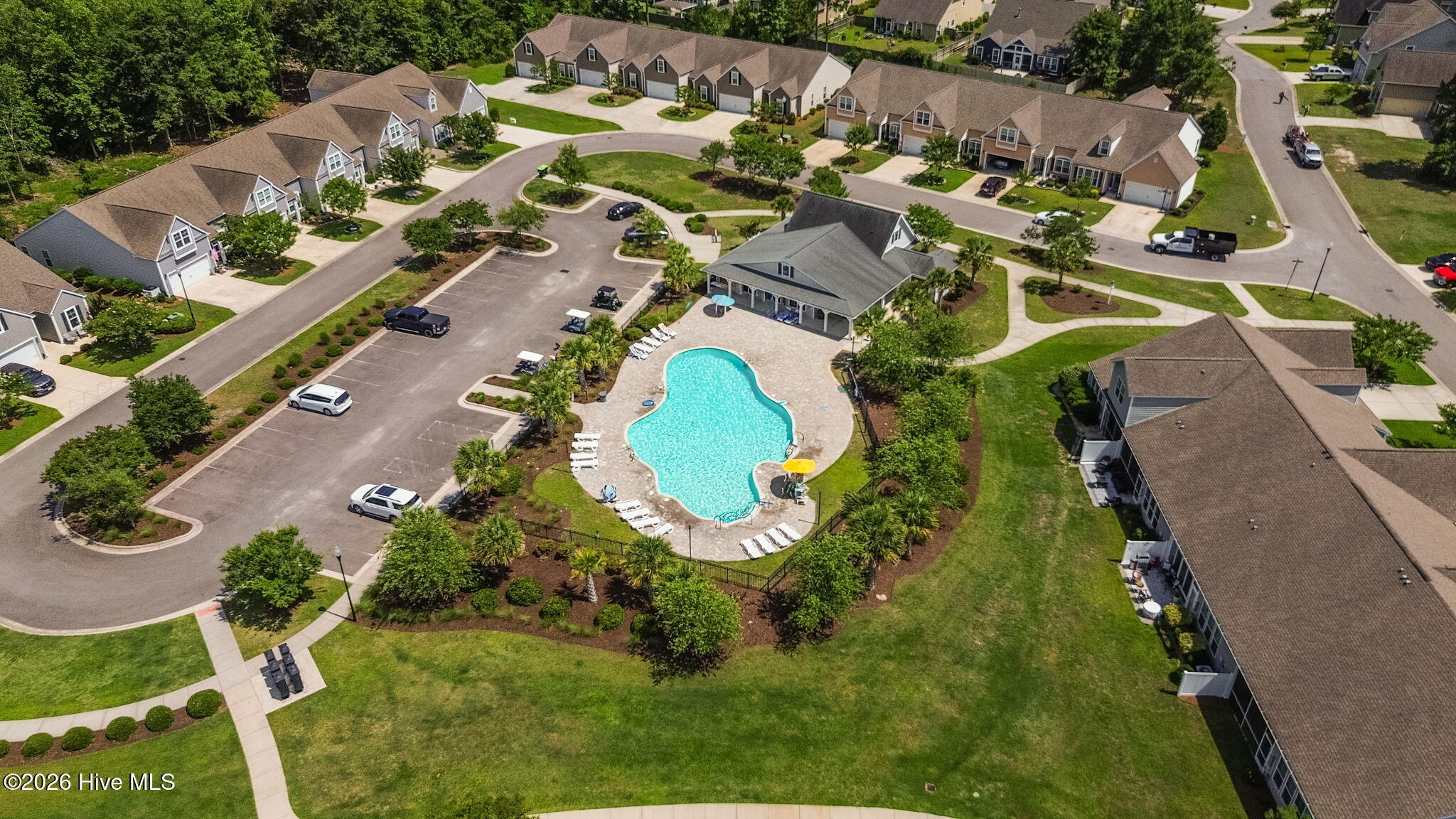main property photo 45