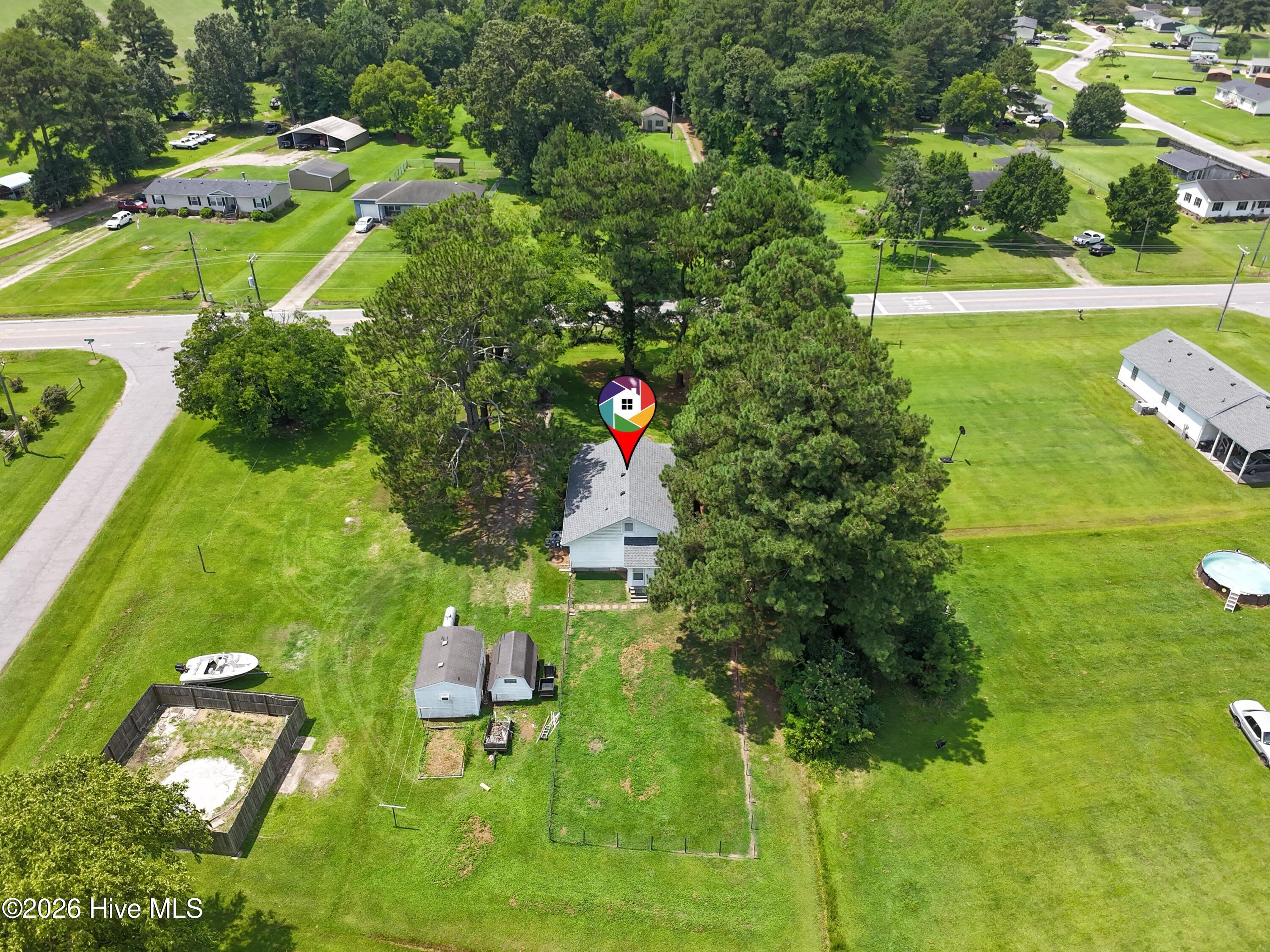main property photo 35