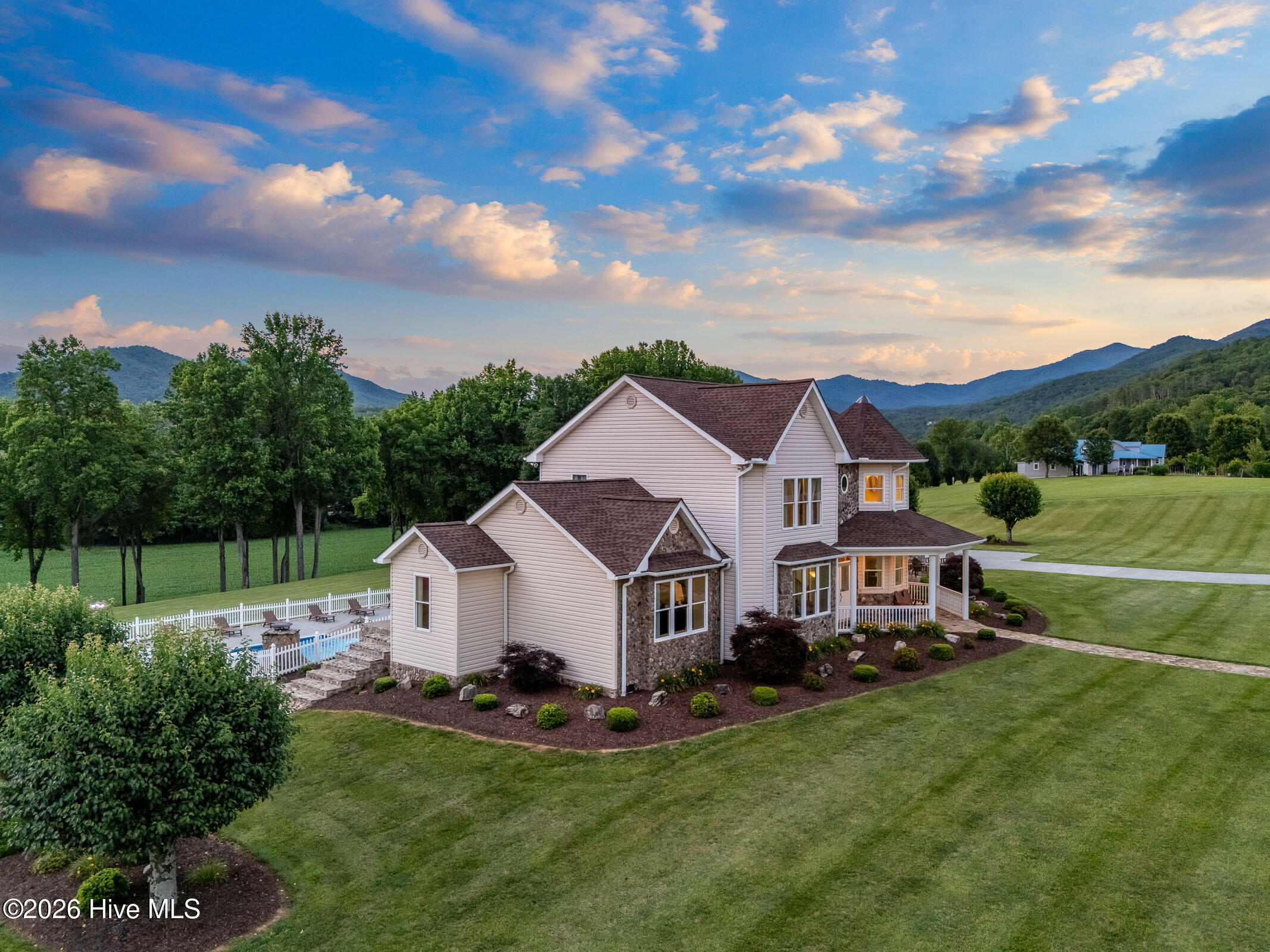 main property photo 121