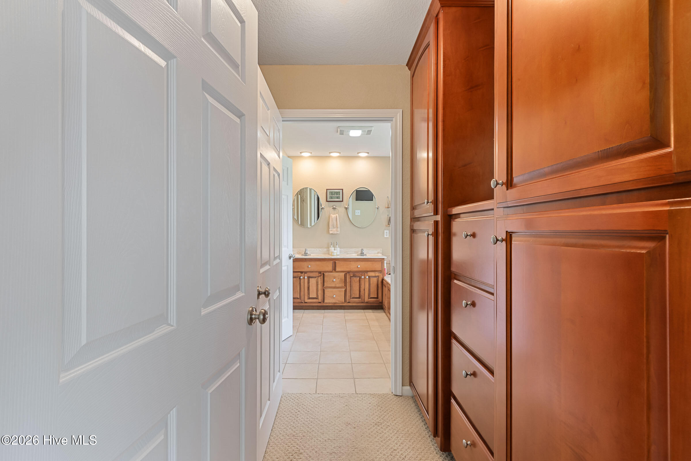 main property photo 74