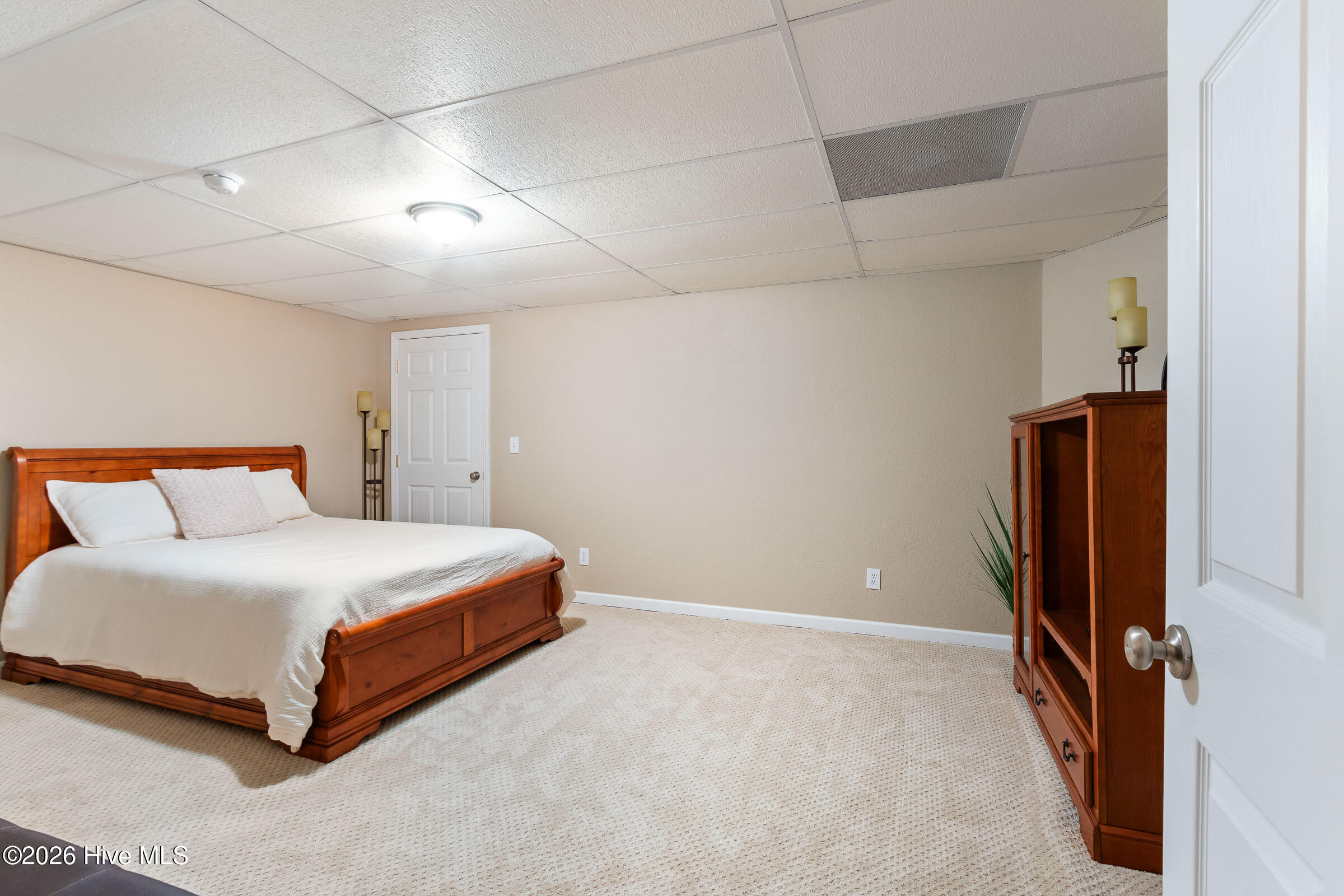 main property photo 82
