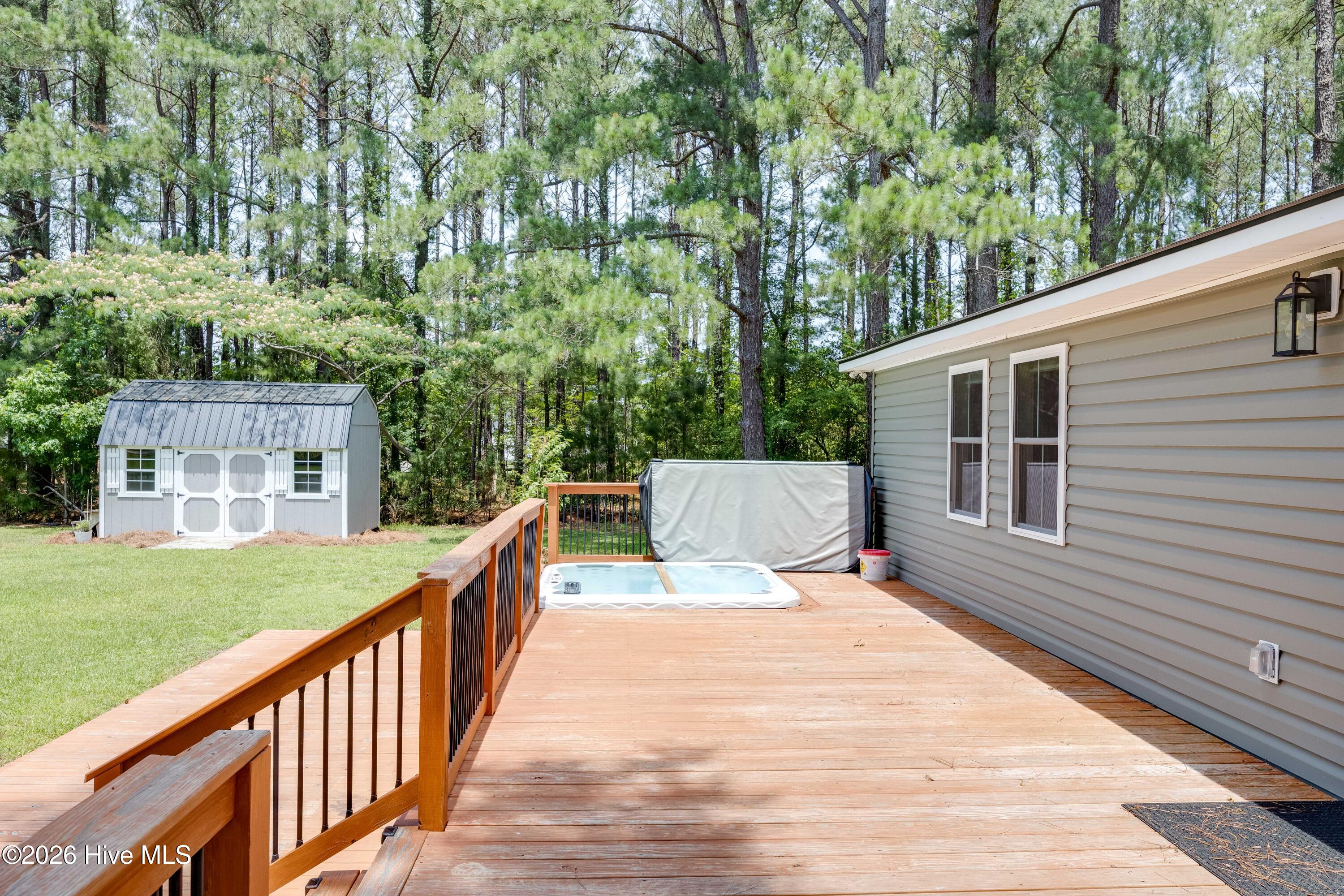 main property photo 26