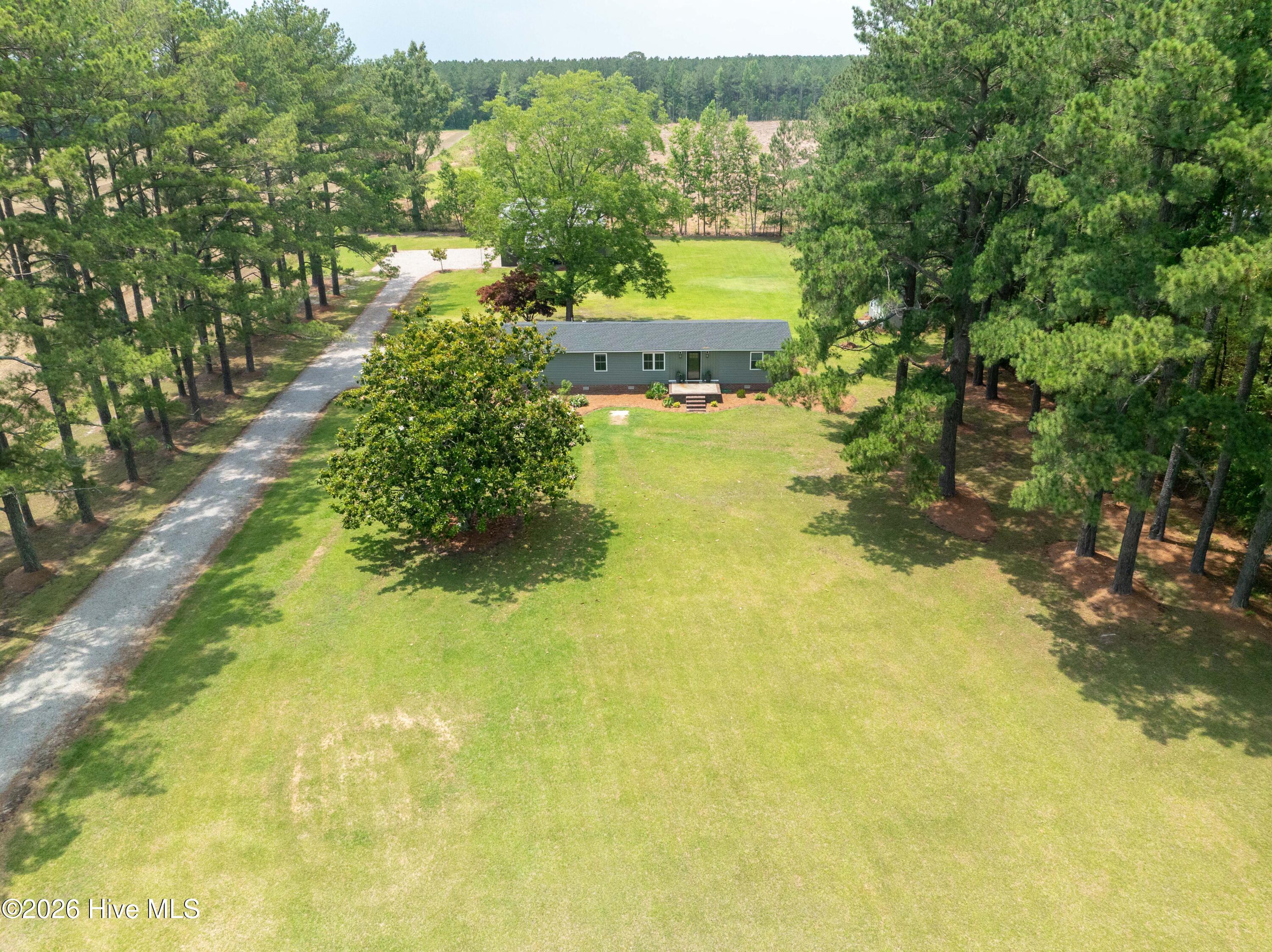 main property photo 33