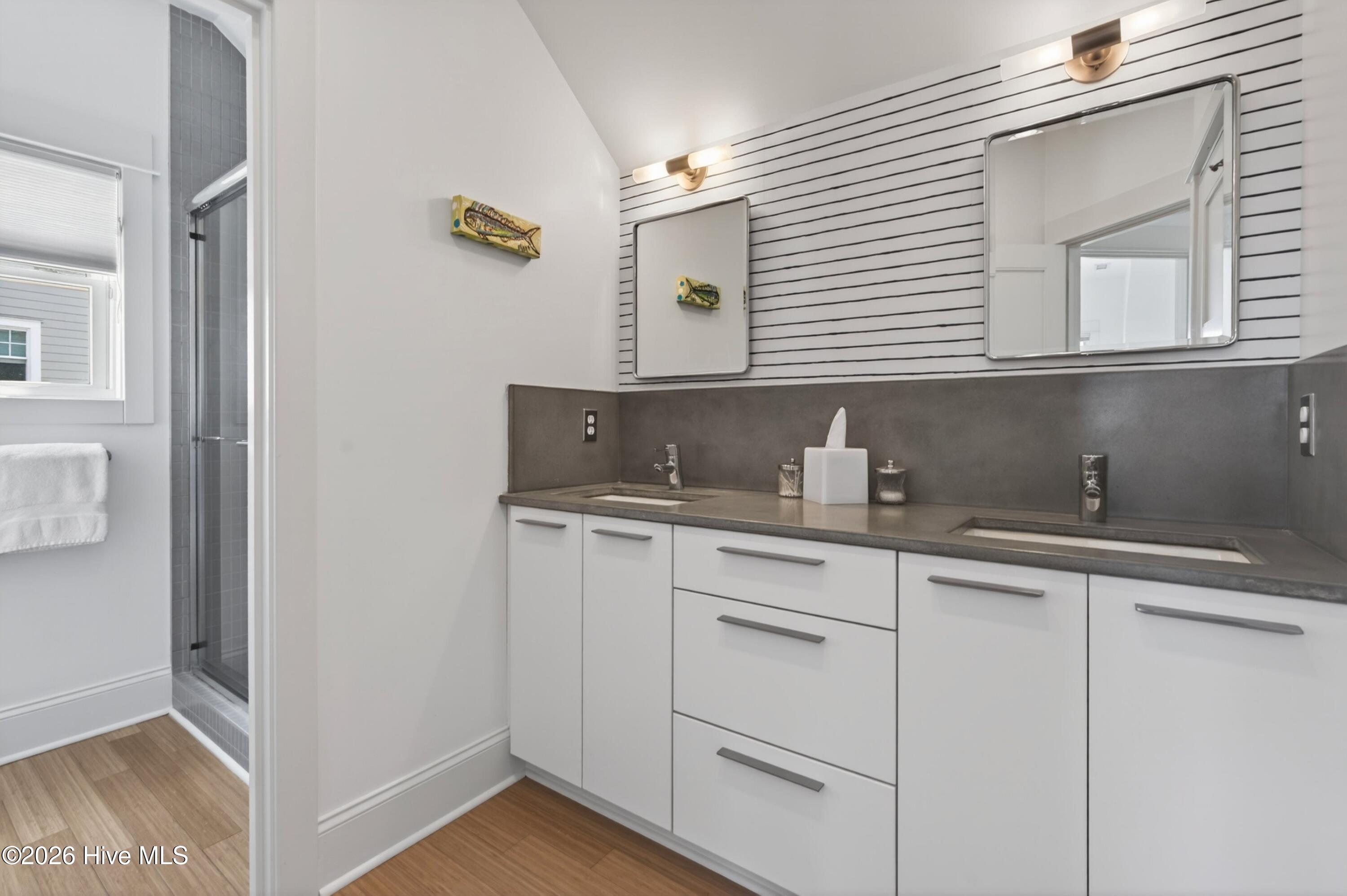 main property photo 127