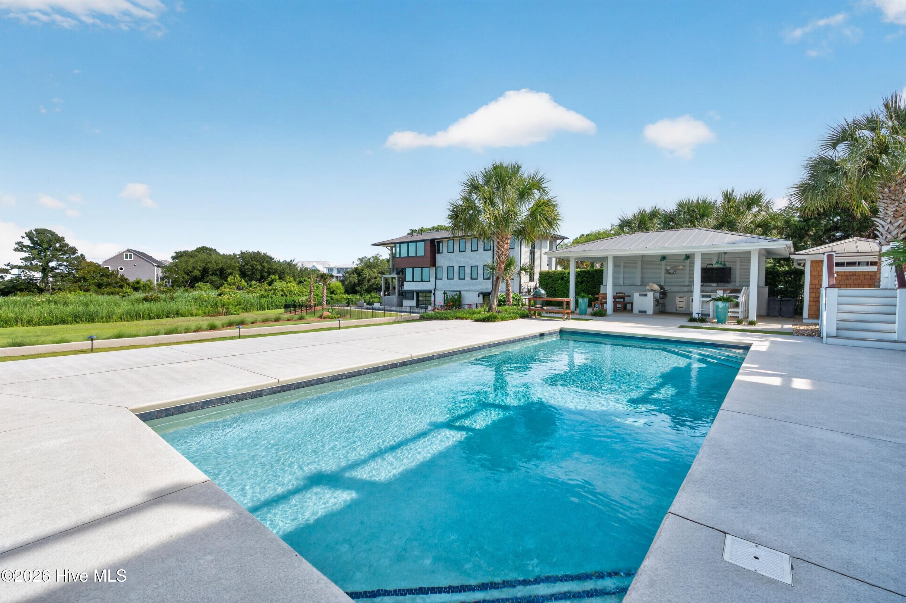 main property photo 153