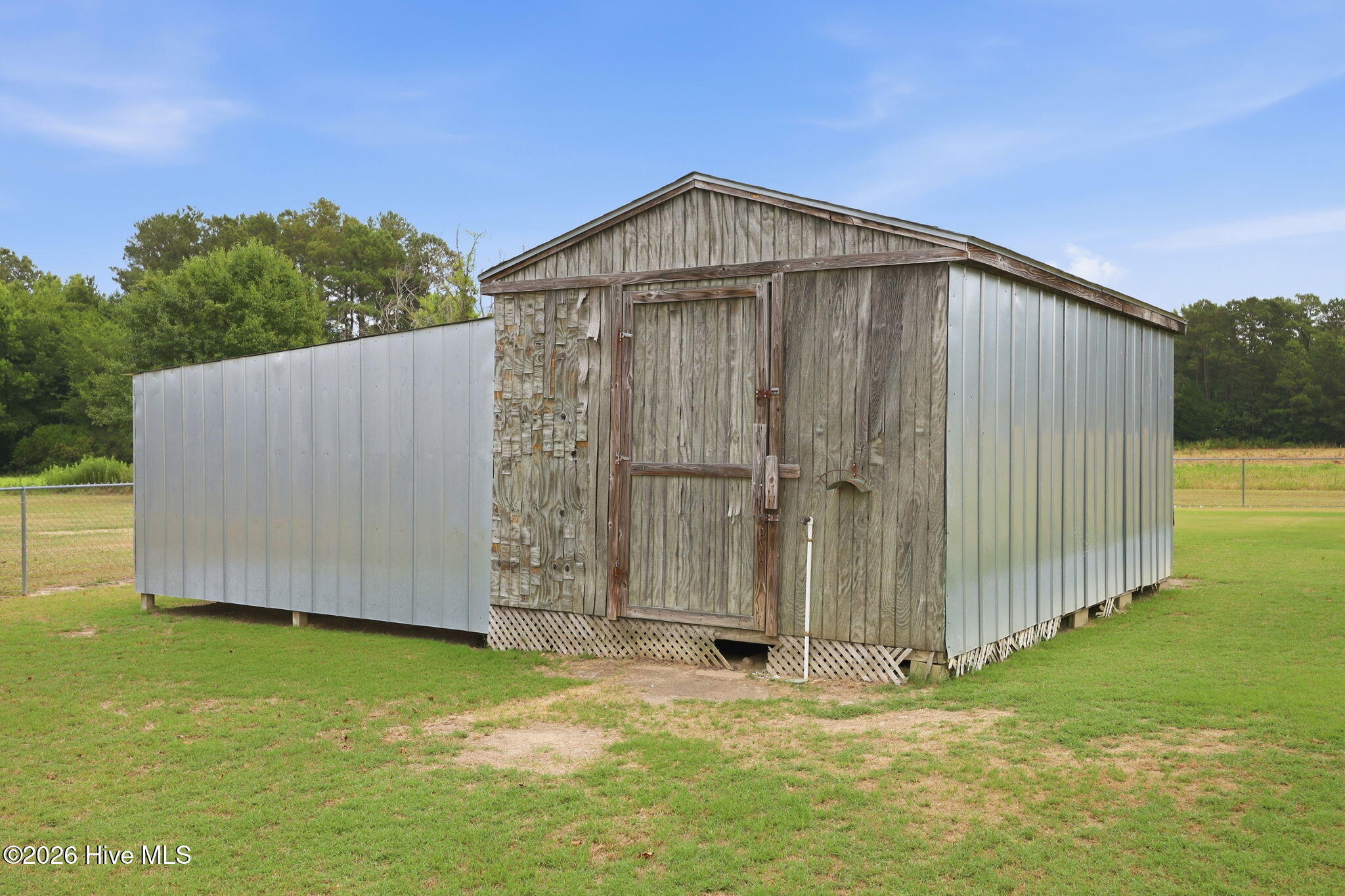 main property photo 7