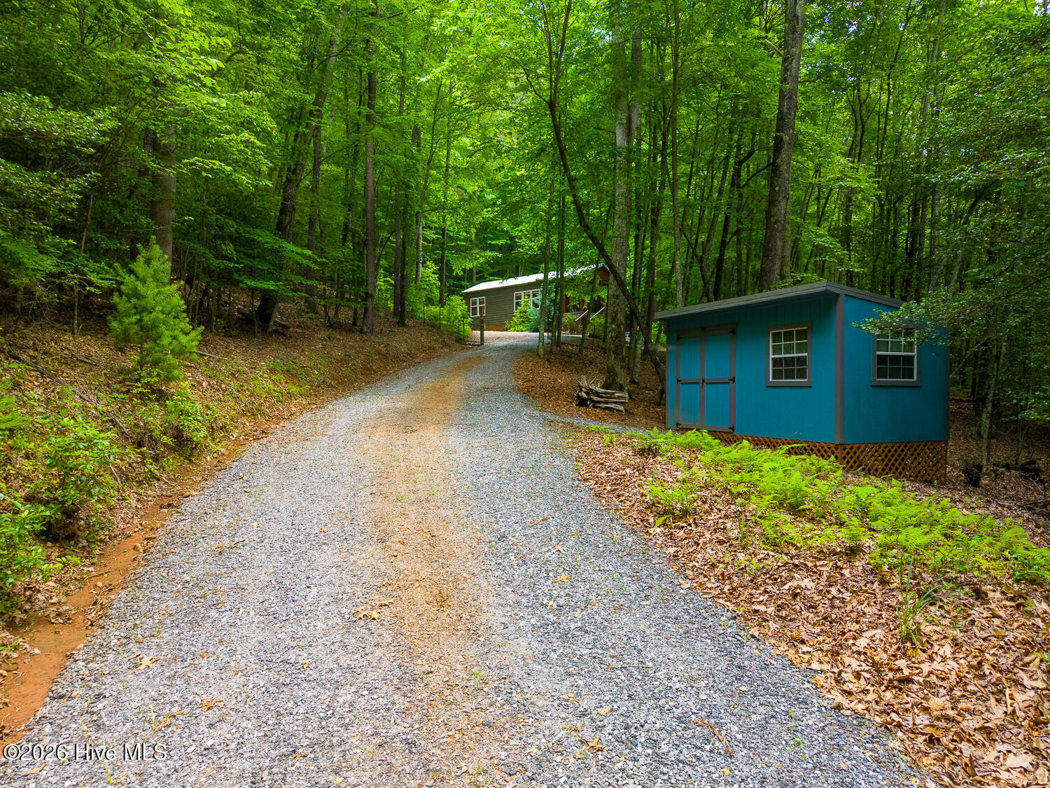 main property photo 29