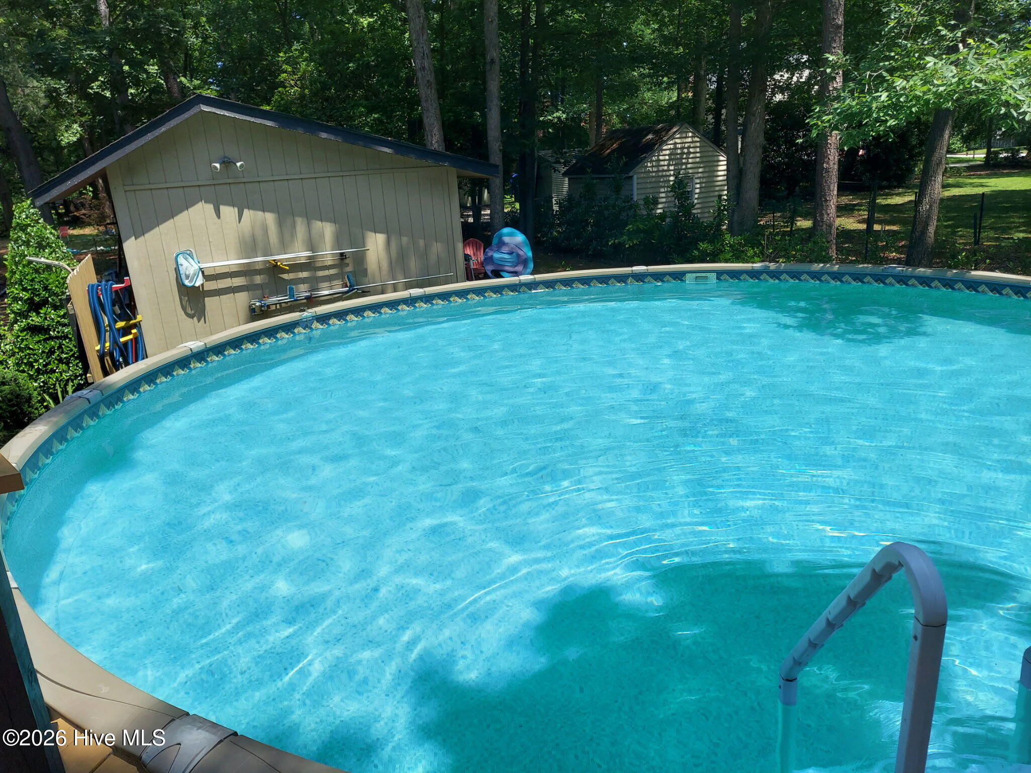 main property photo 17