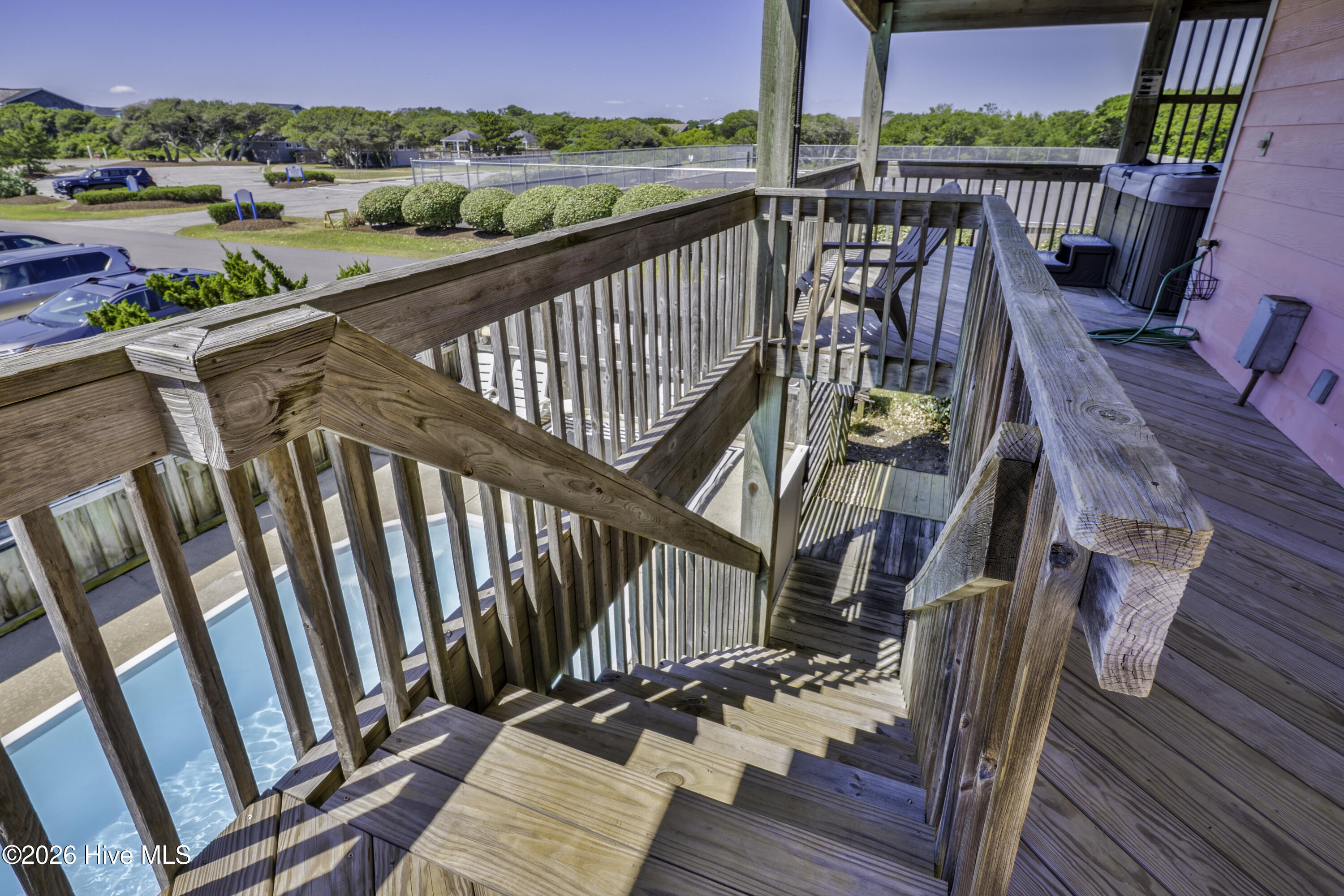 main property photo 50