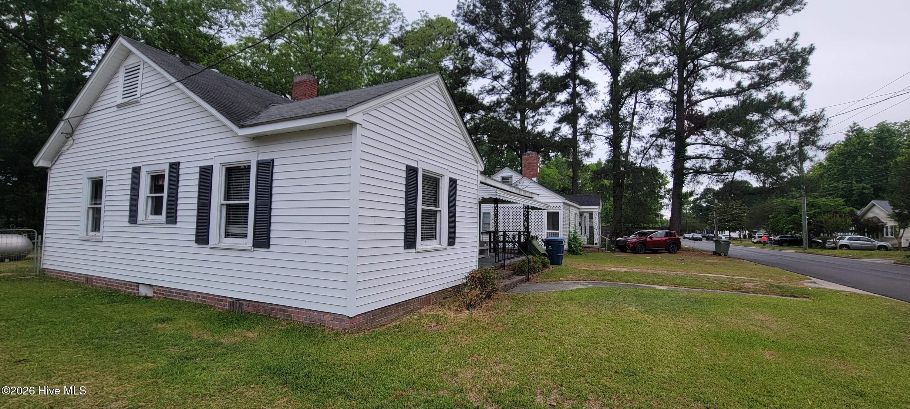 main property photo 2