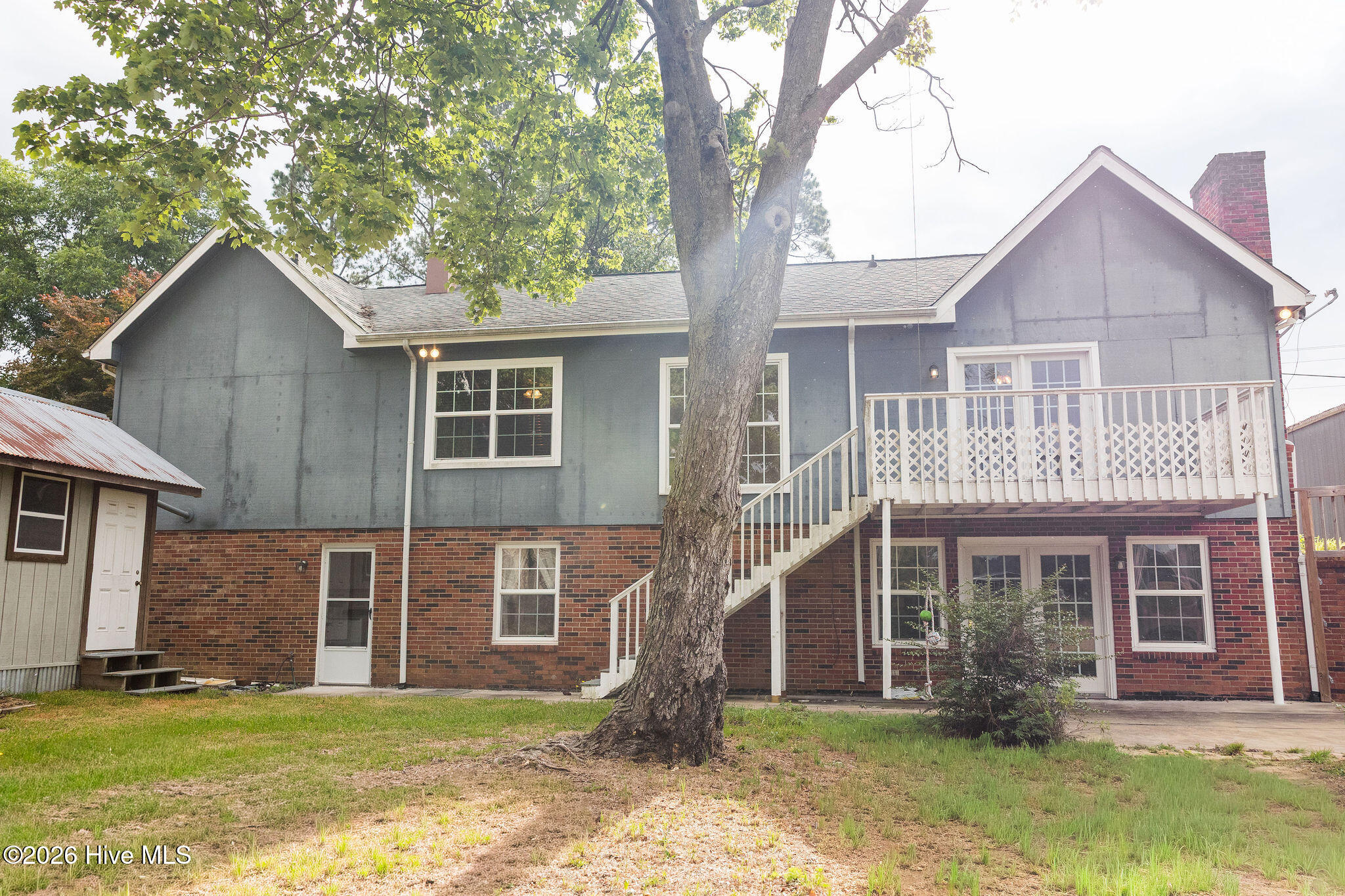 main property photo 25