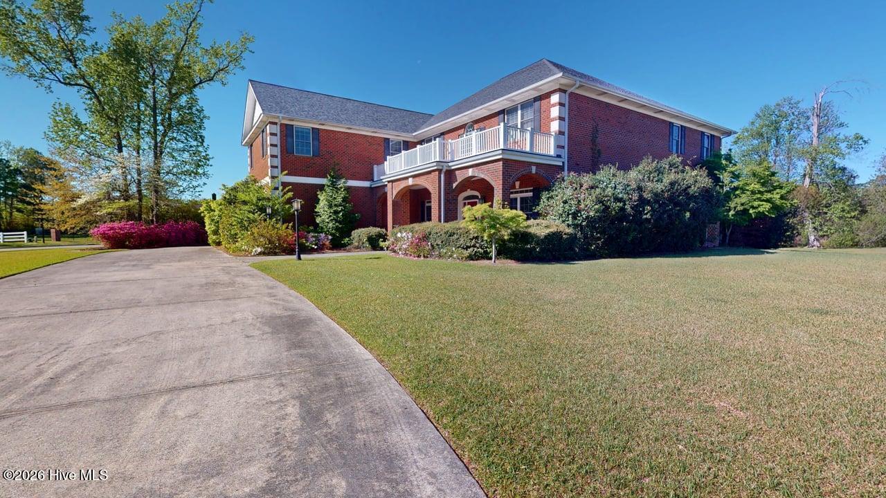 main property photo 2