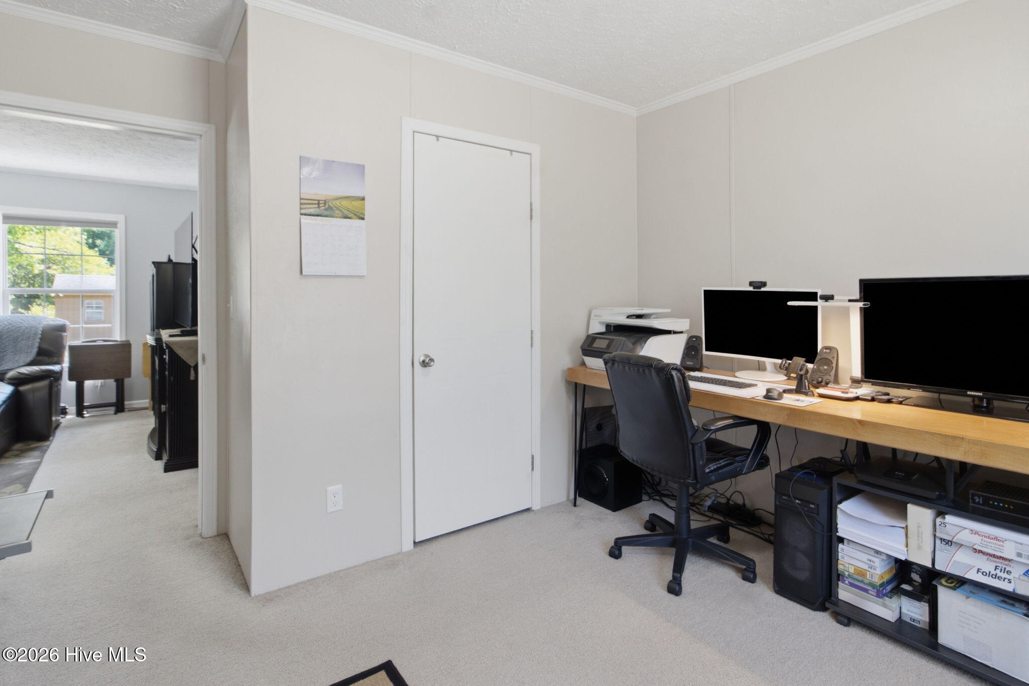 main property photo 25