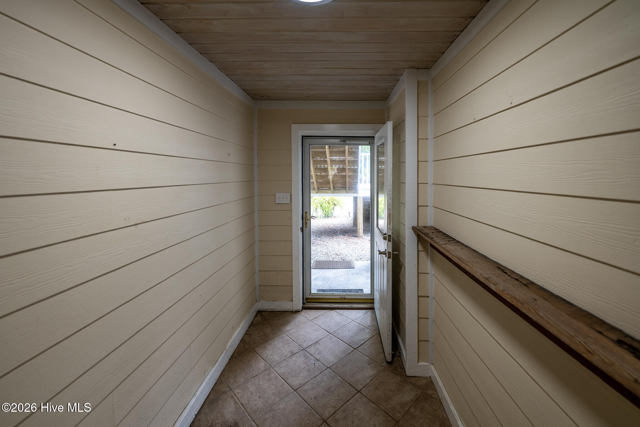 main property photo 65