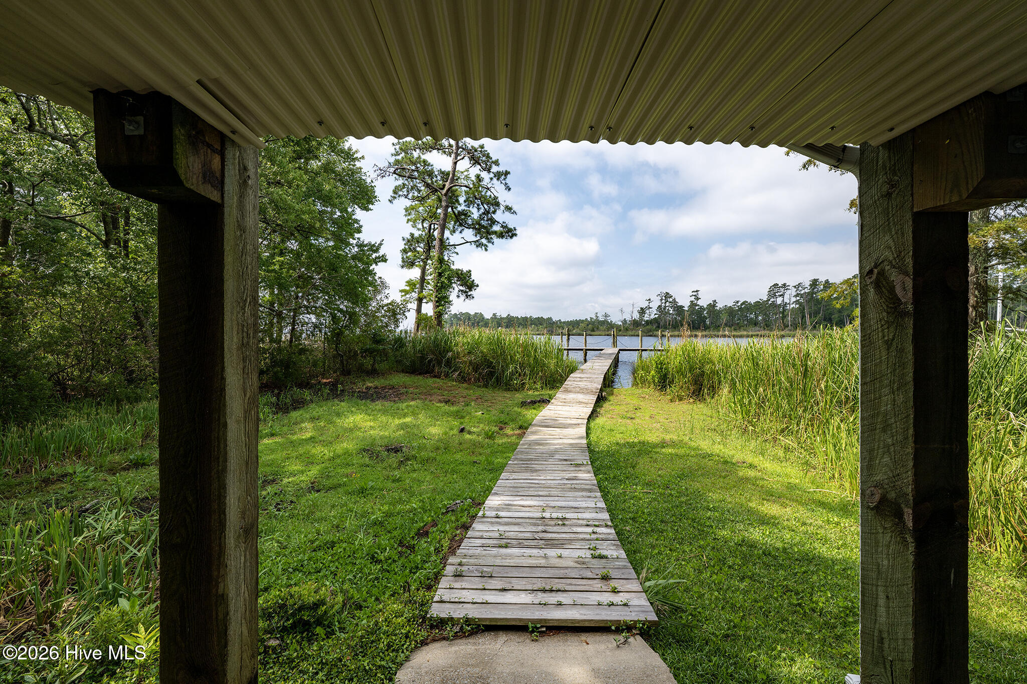 main property photo 67