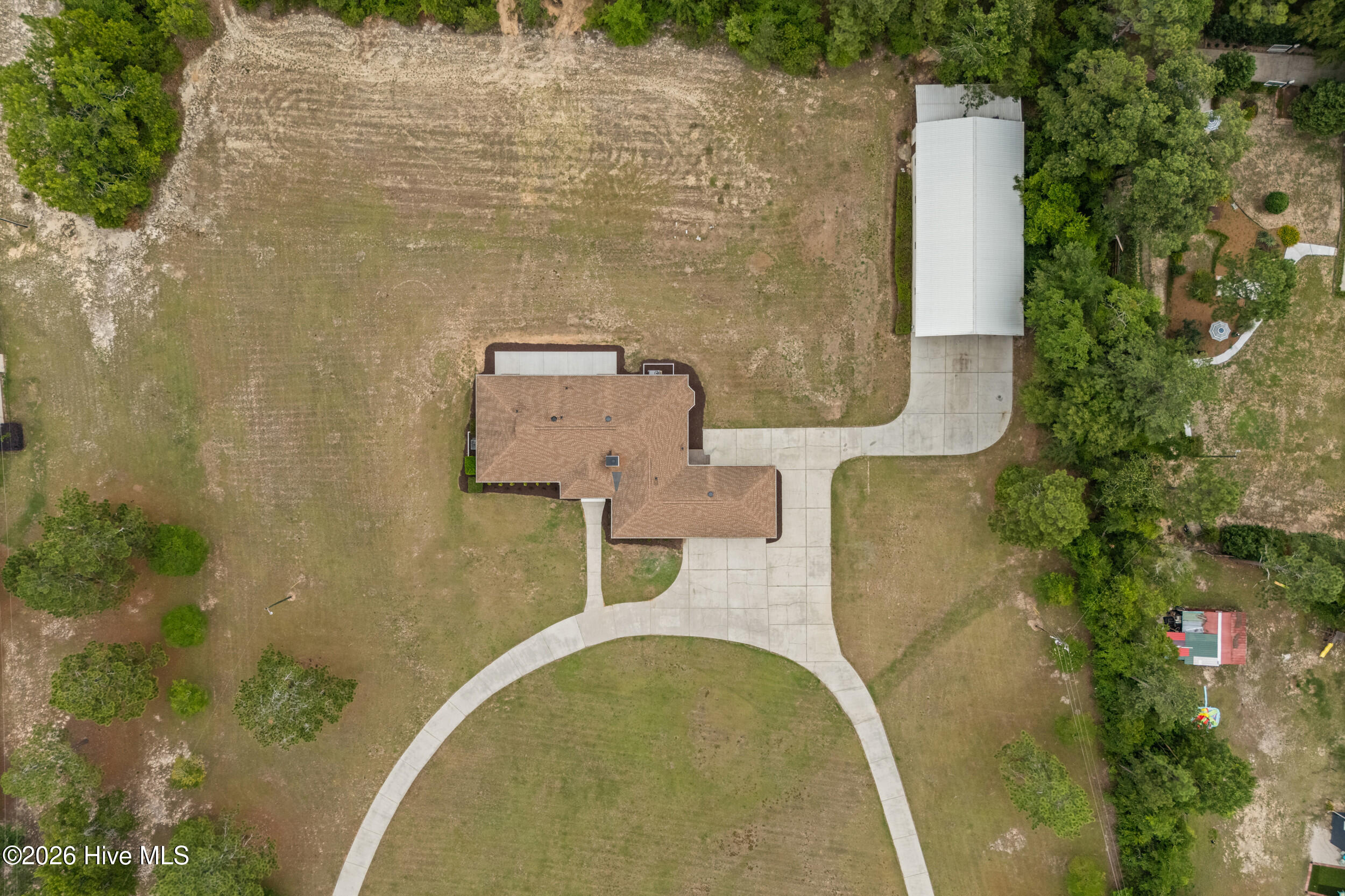 main property photo 70