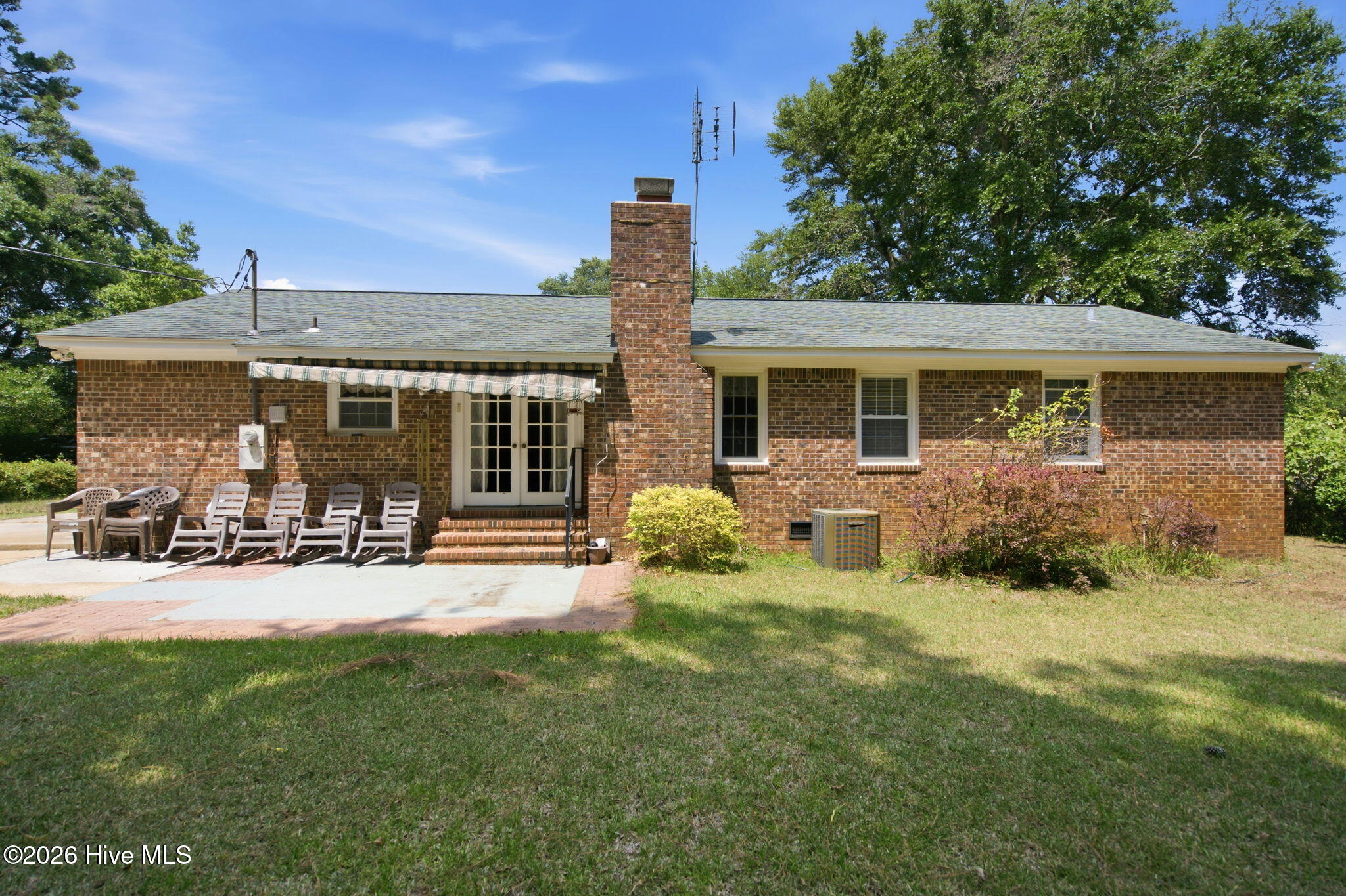 main property photo 43