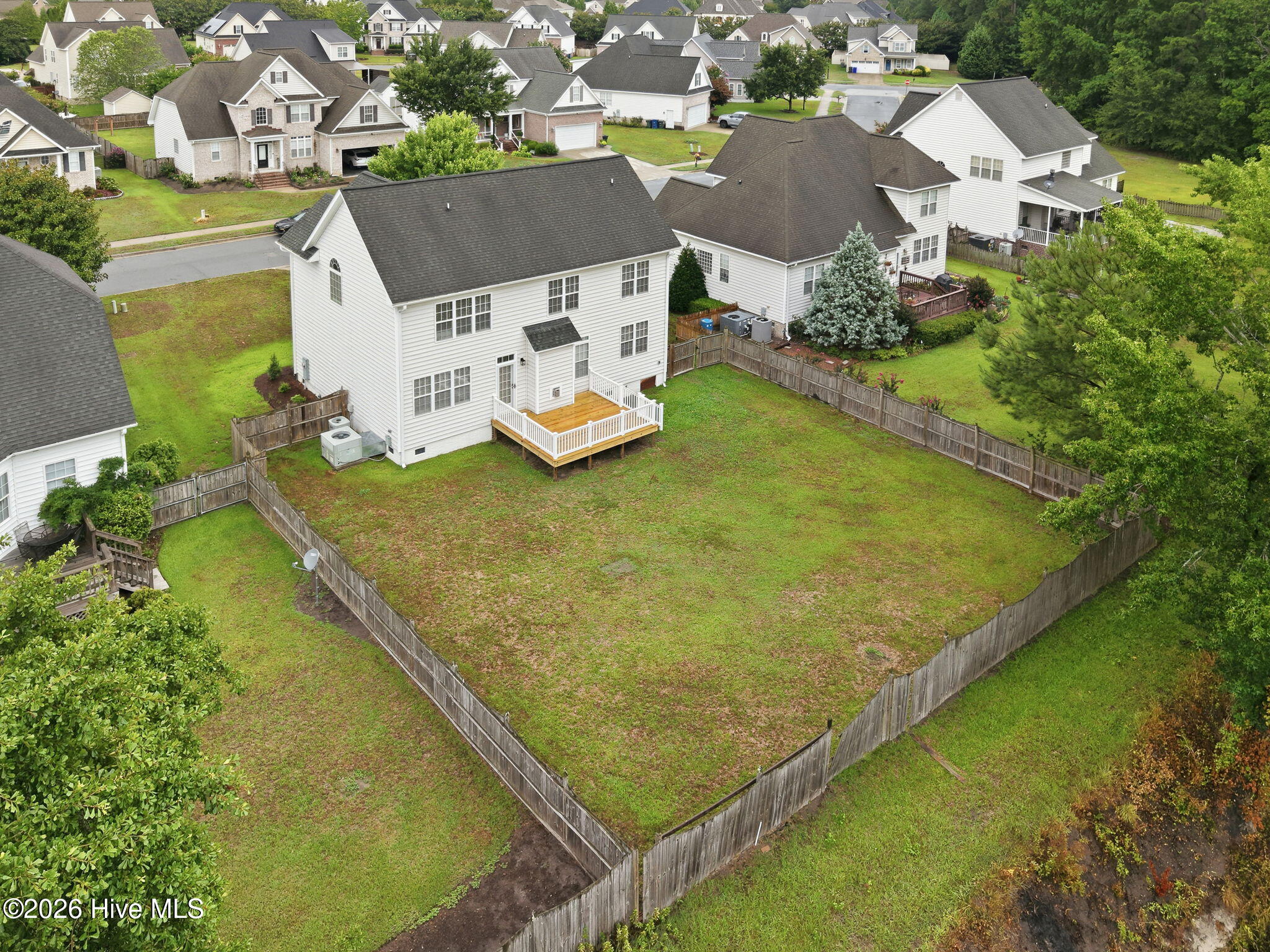 main property photo 7