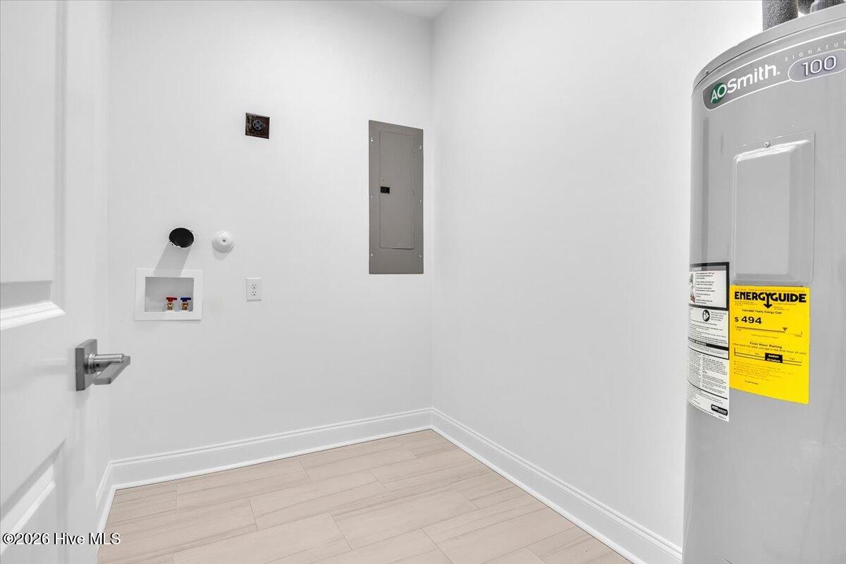 main property photo 16
