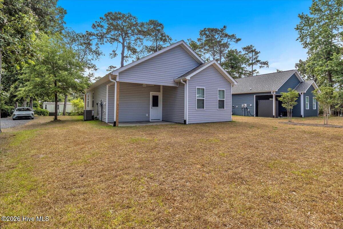 main property photo 20