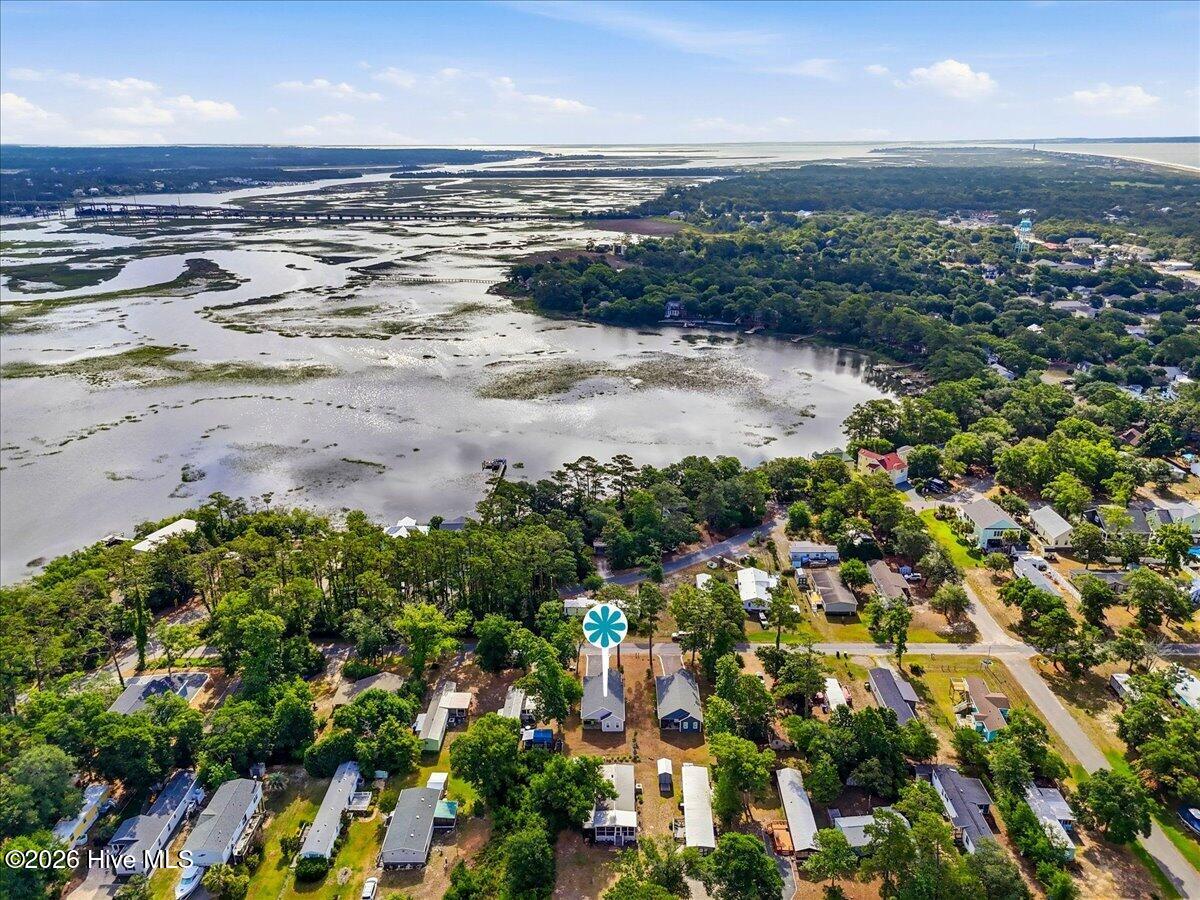 main property photo 28