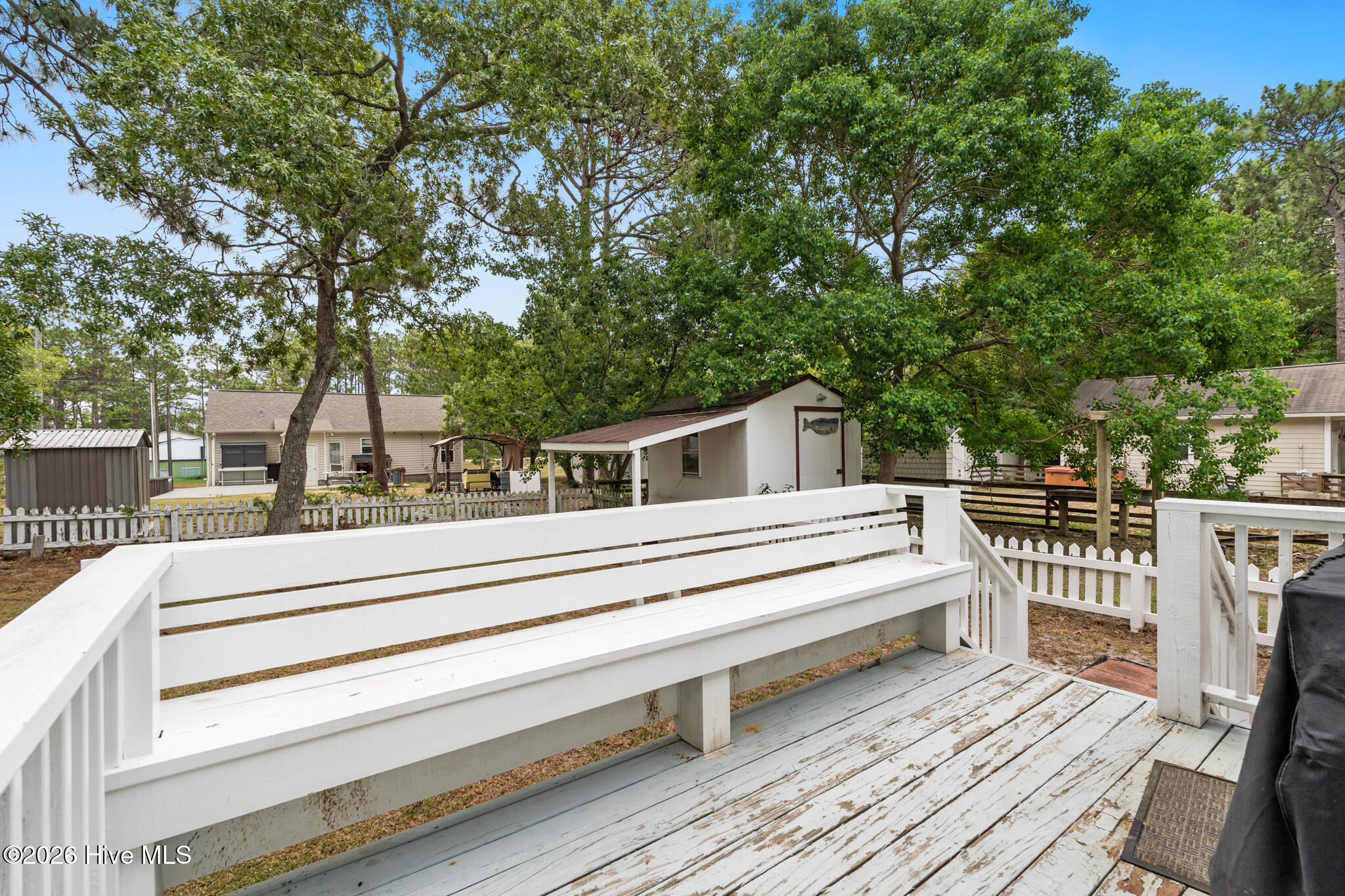 main property photo 31