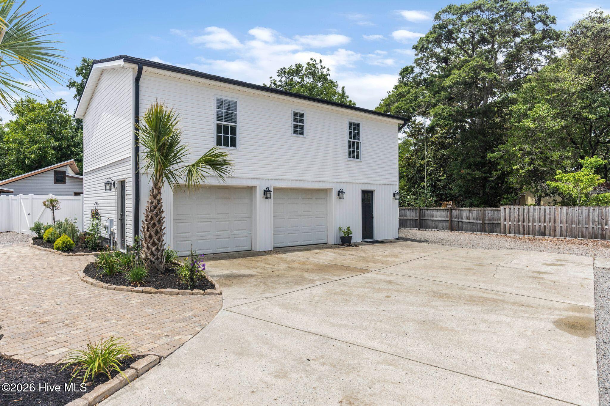 main property photo 82