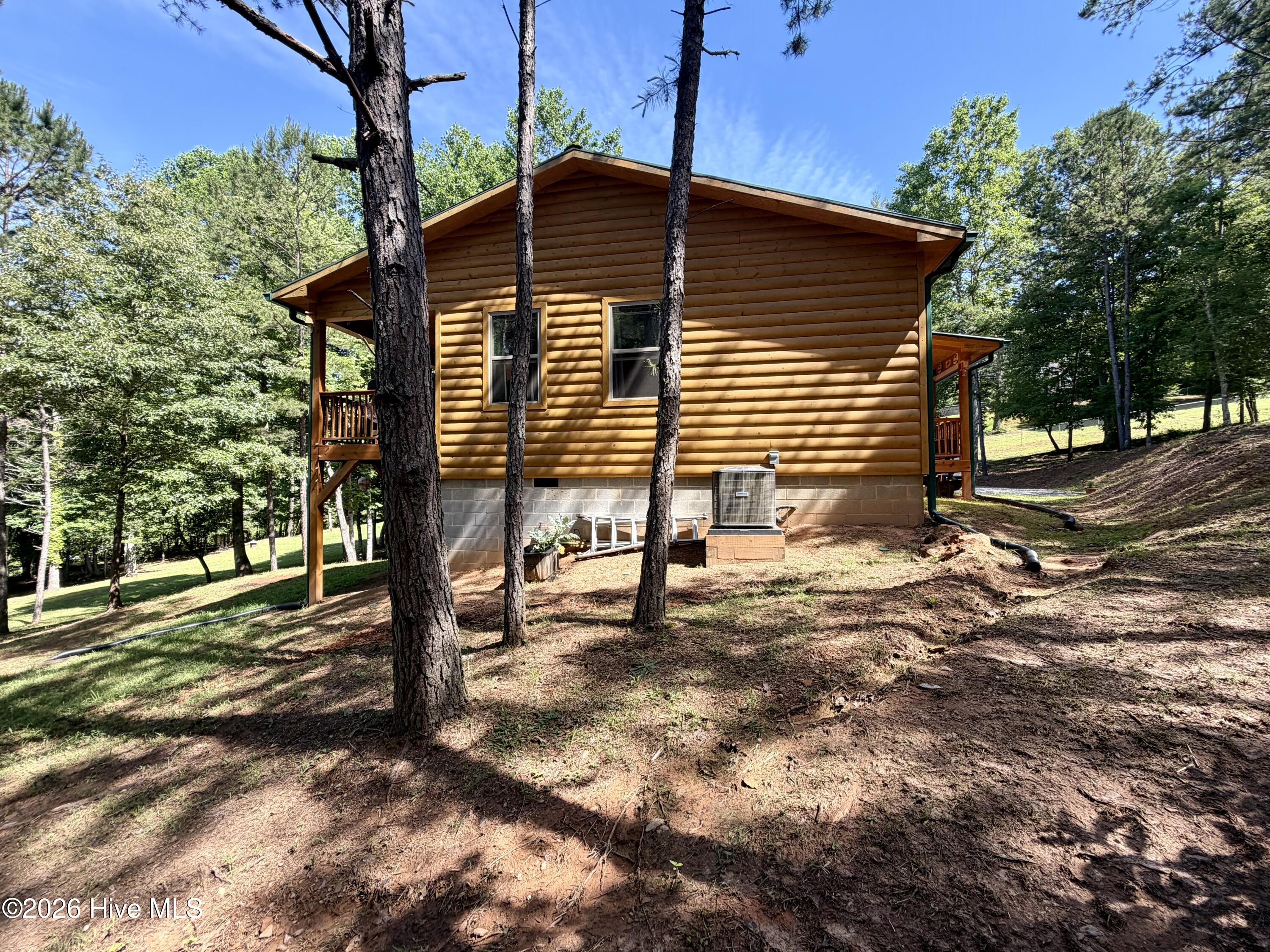 main property photo 36