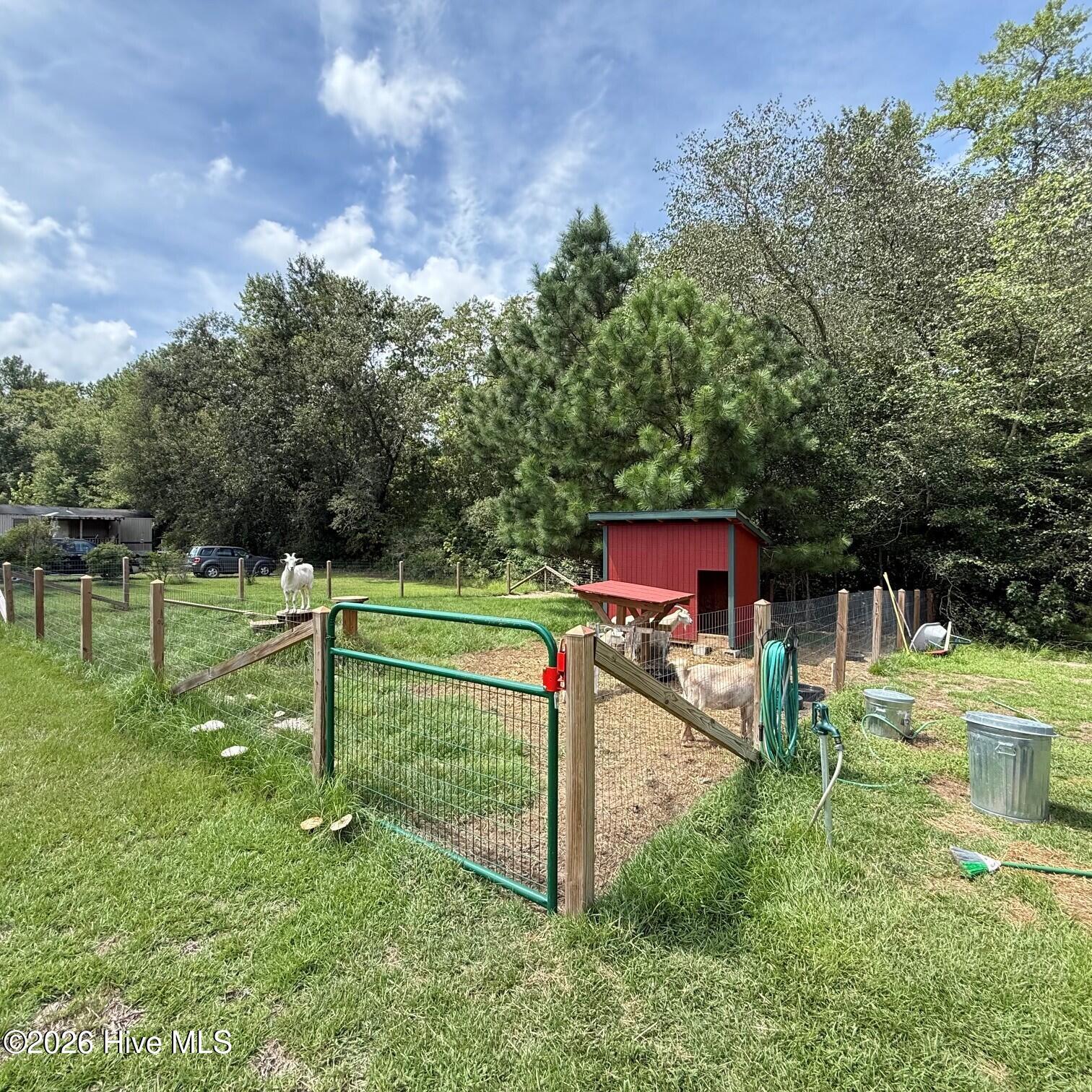 main property photo 12