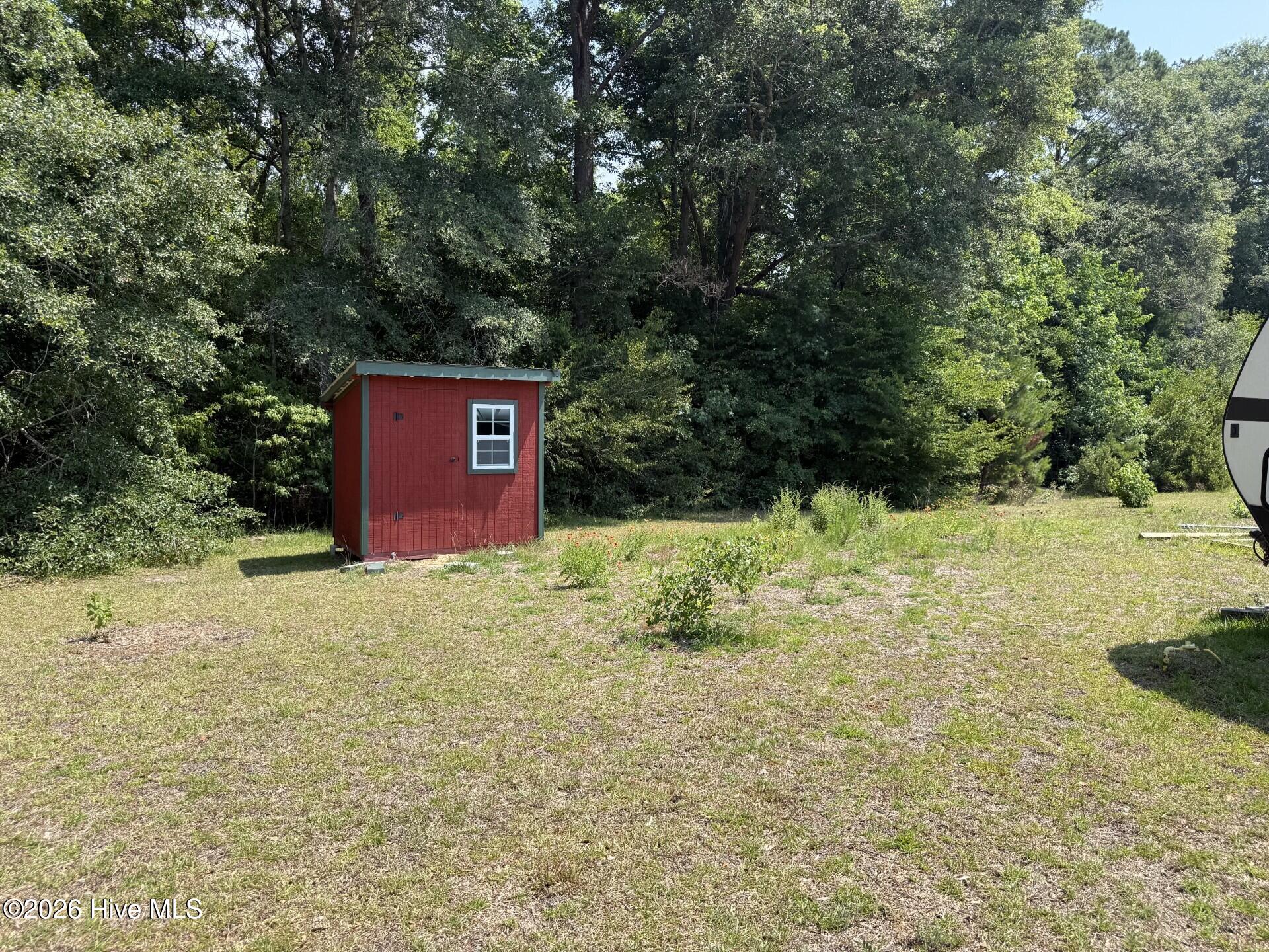 main property photo 23