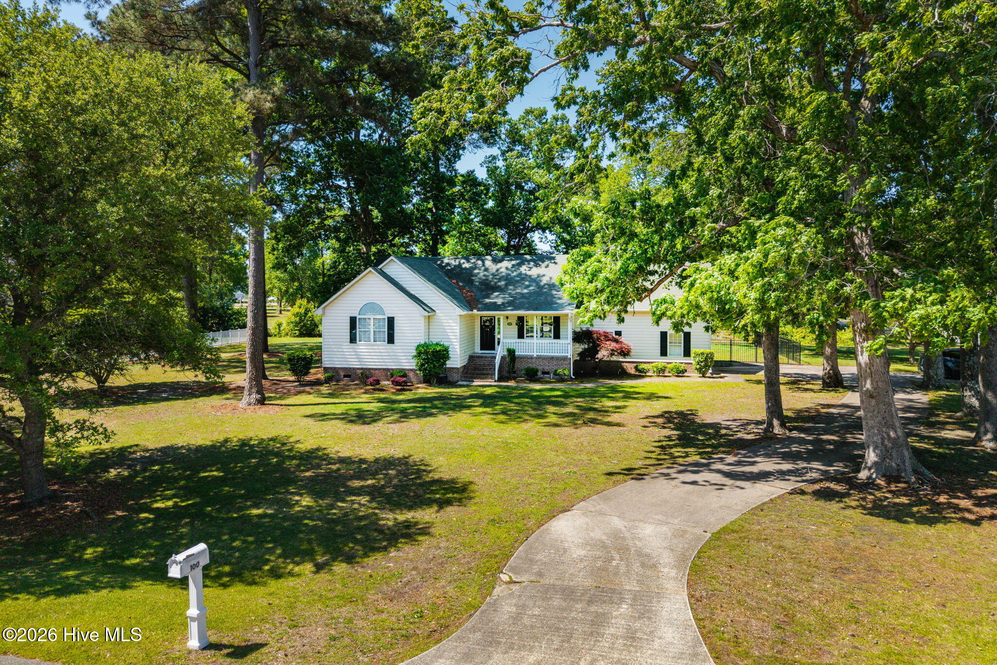main property photo 1