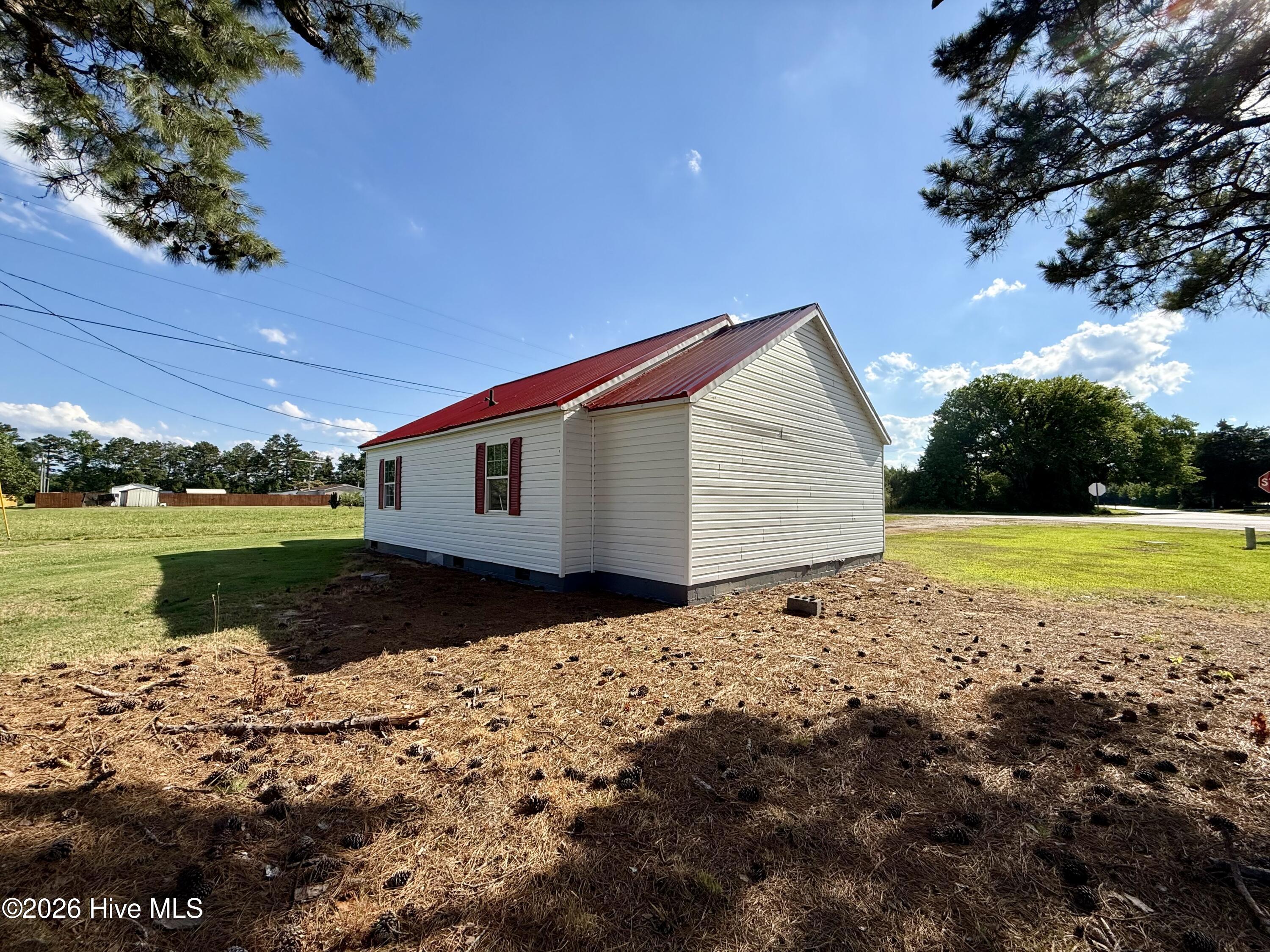 main property photo 10
