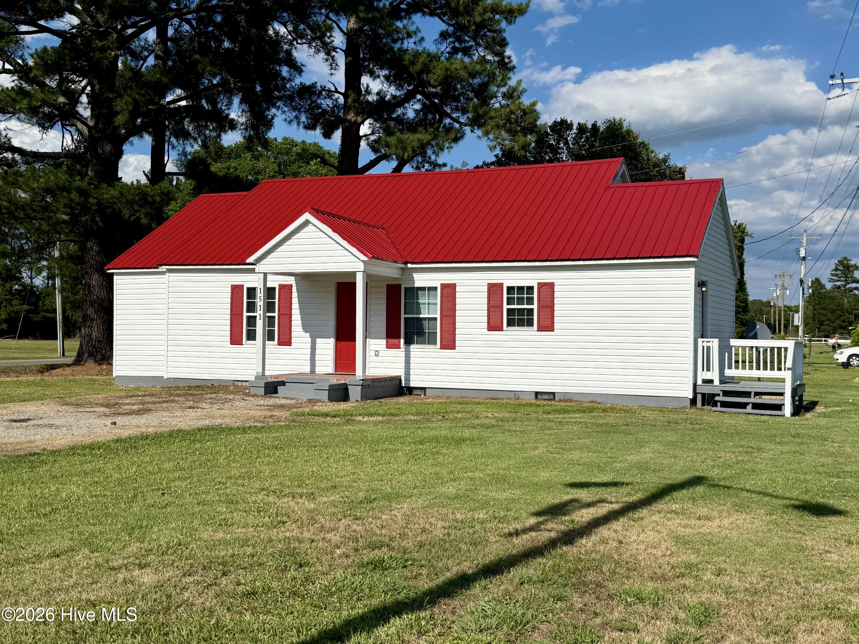 main property photo 3