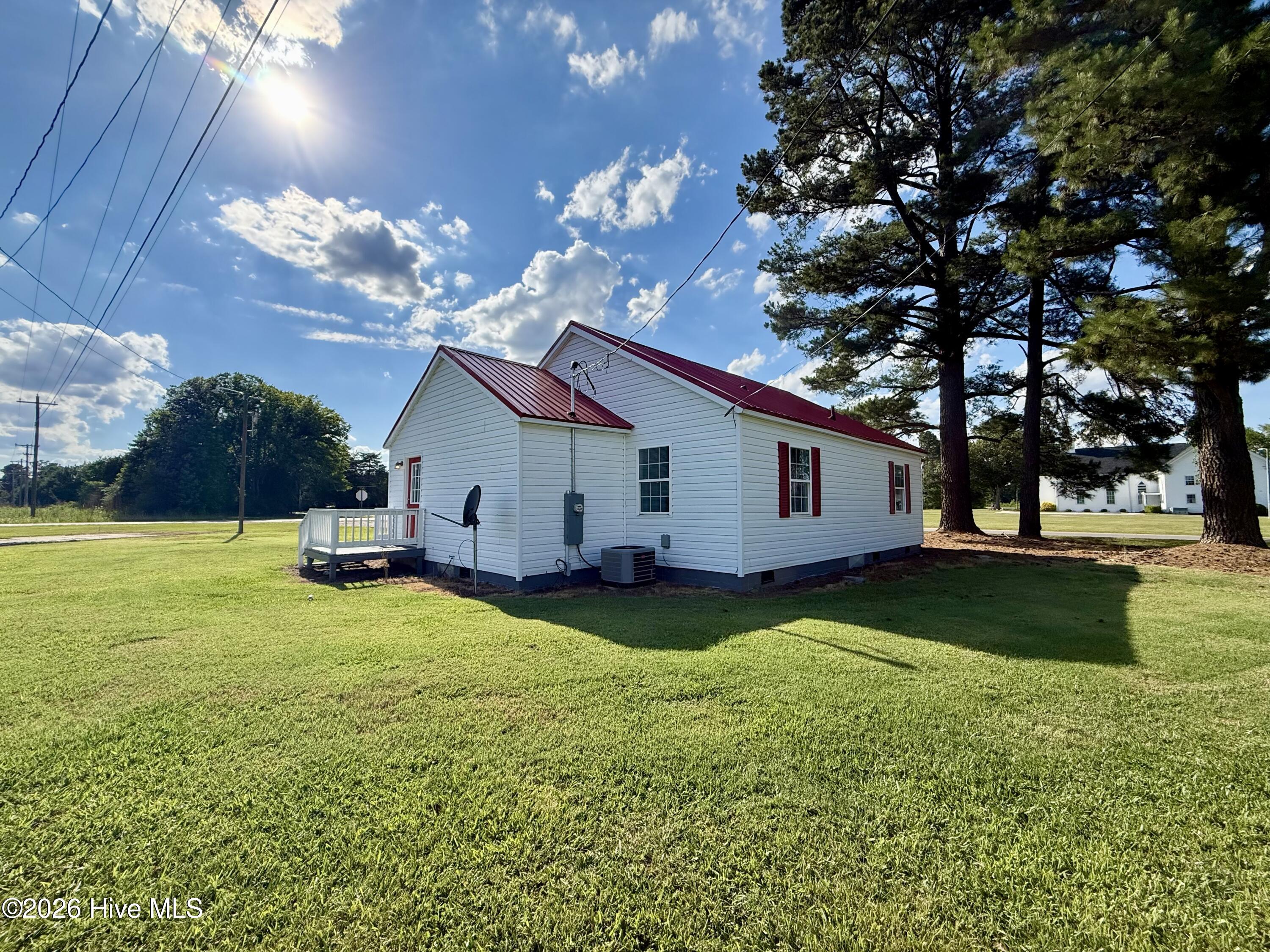main property photo 6
