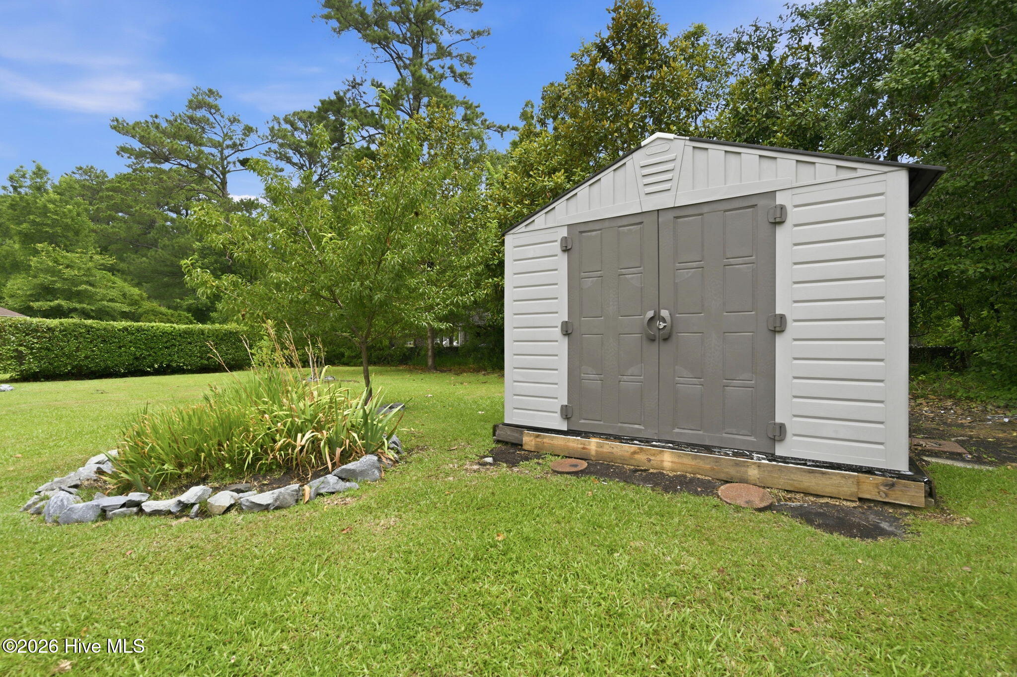 main property photo 46