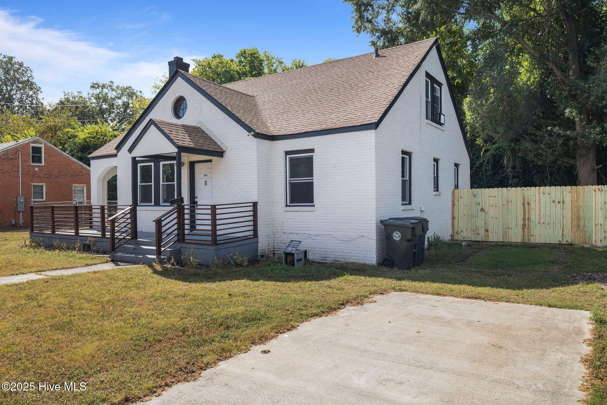 main property photo 2