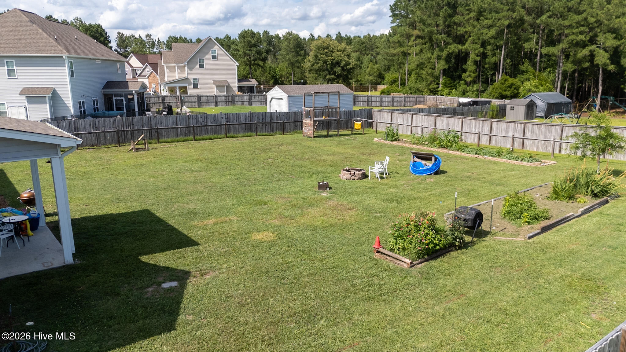 main property photo 20