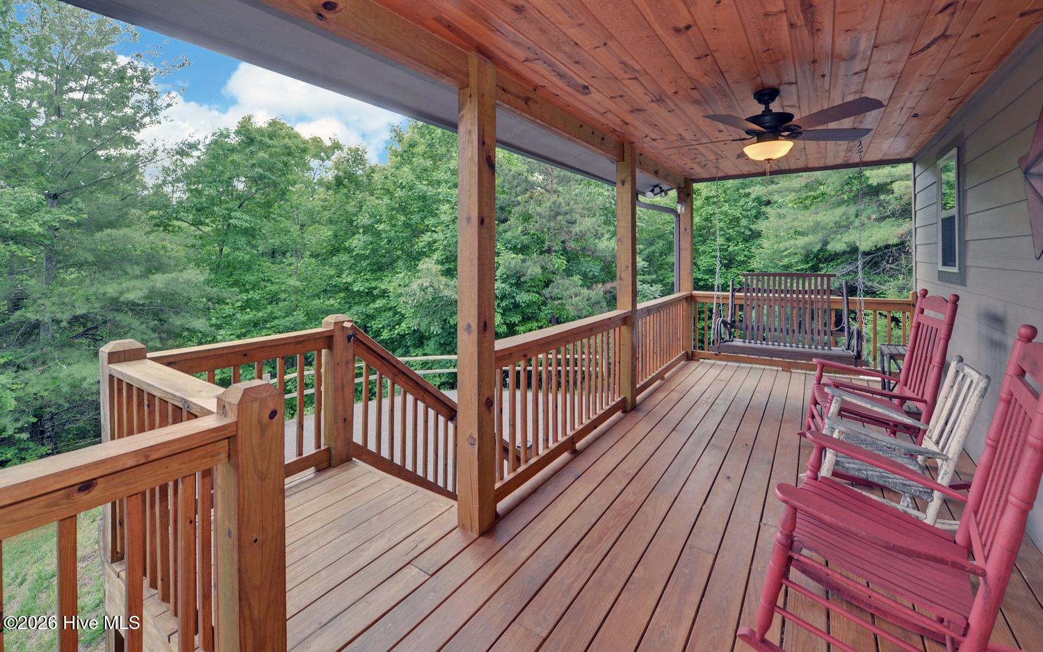 main property photo 14