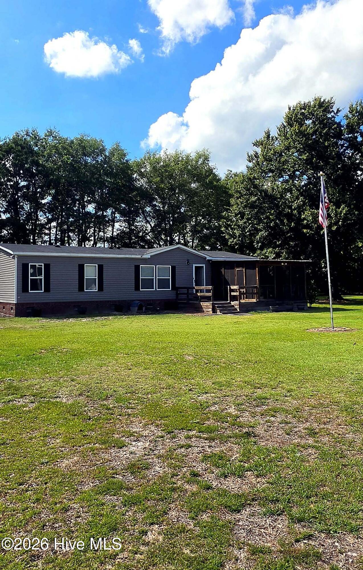 main property photo 29
