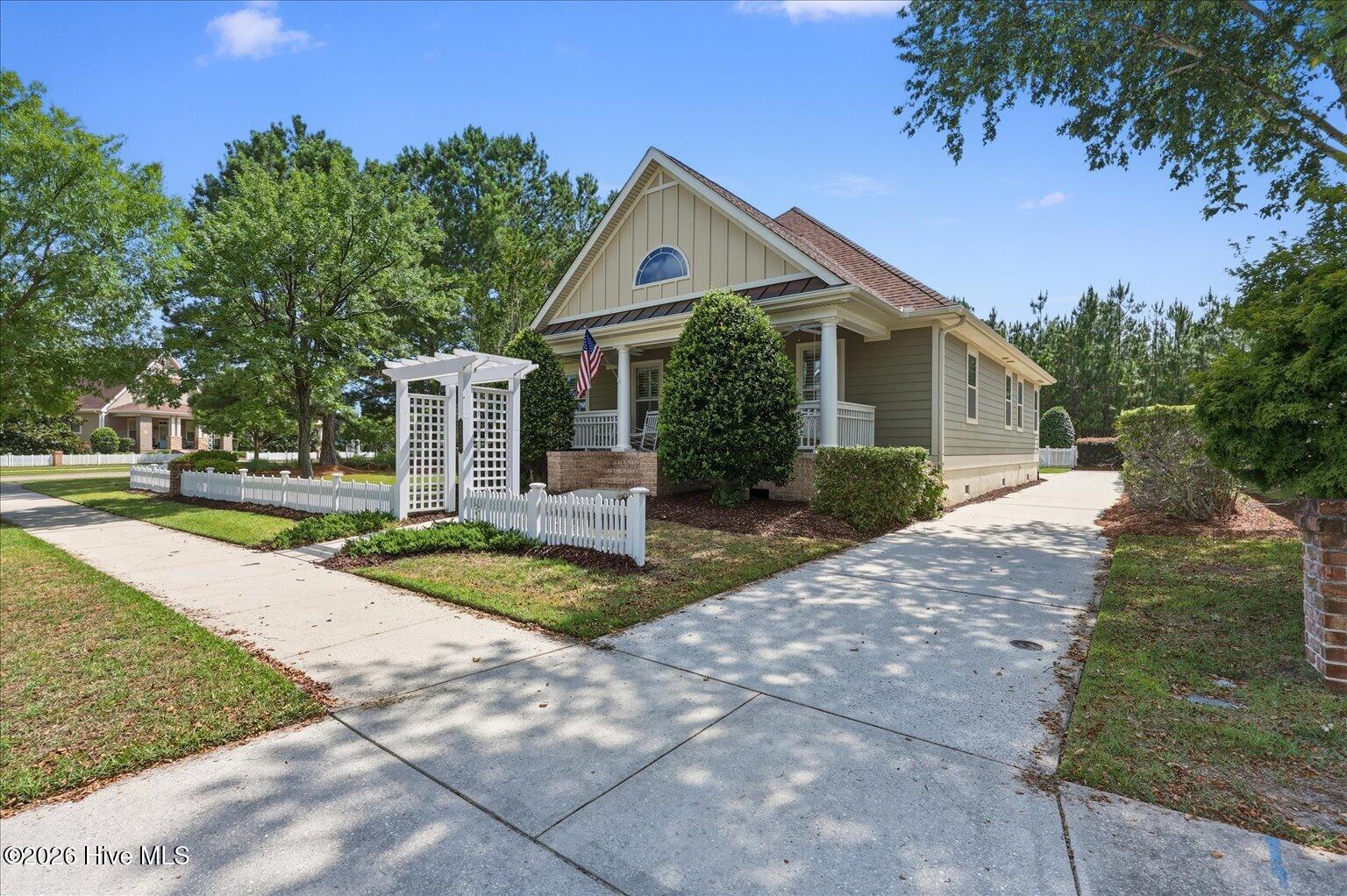 main property photo 4