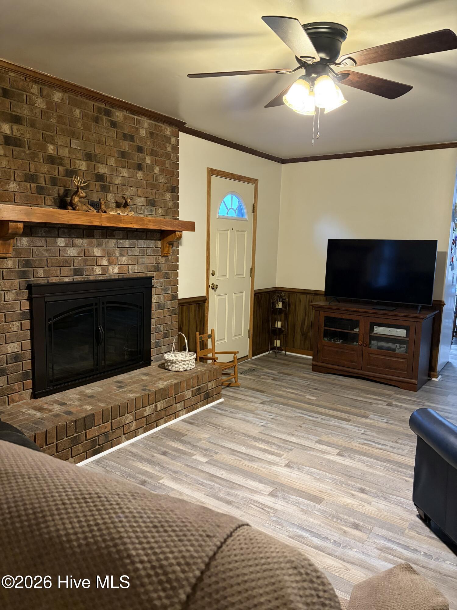 main property photo 14