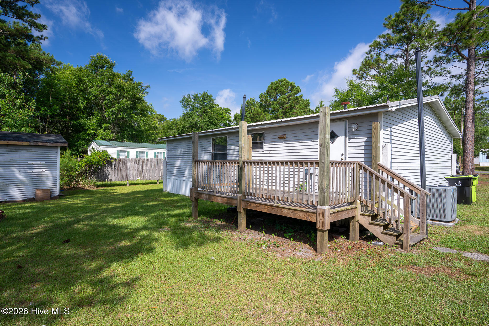 main property photo 27