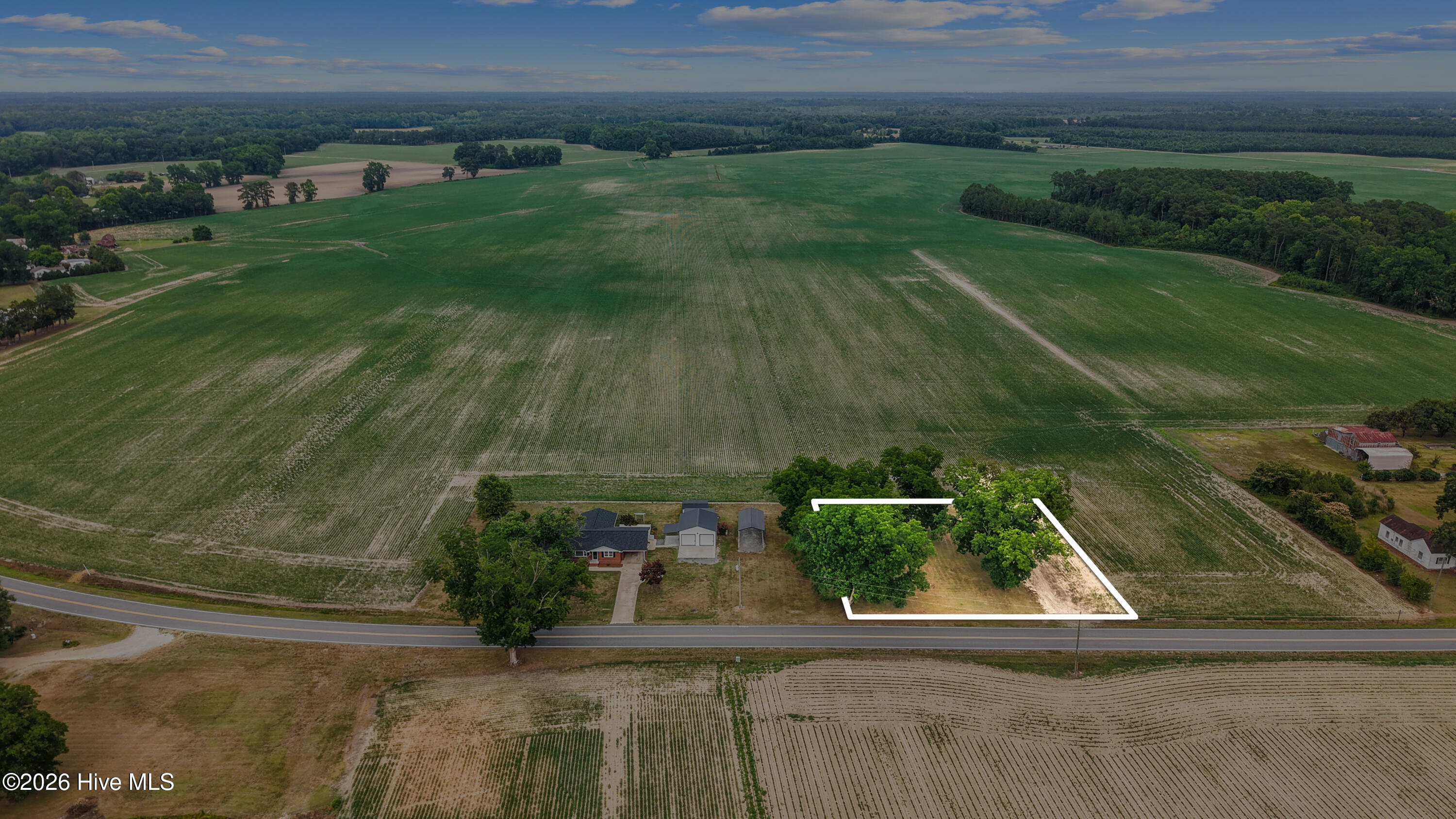 main property photo 20
