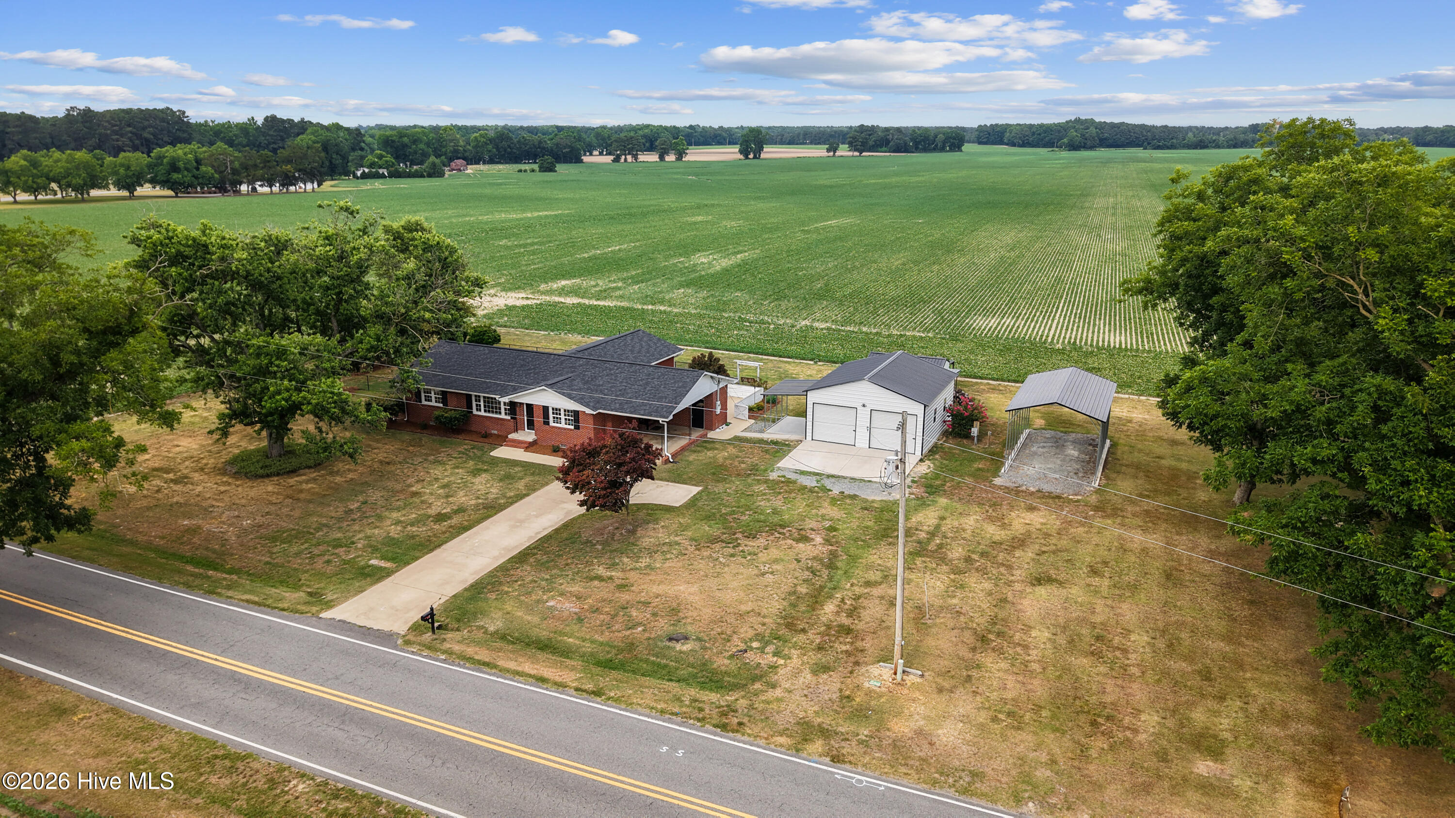 main property photo 25