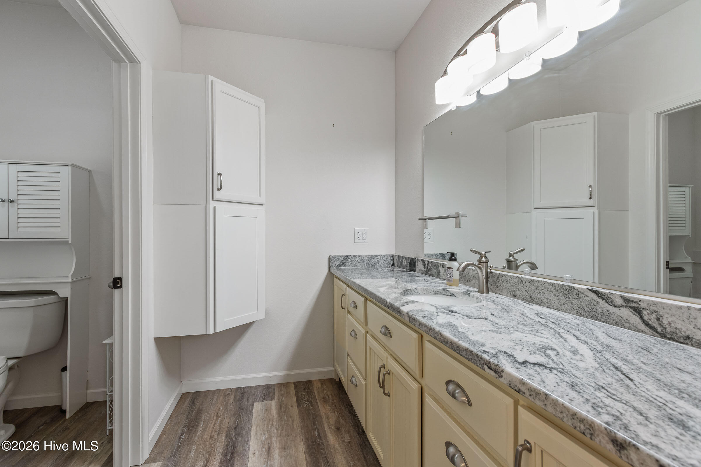 main property photo 53