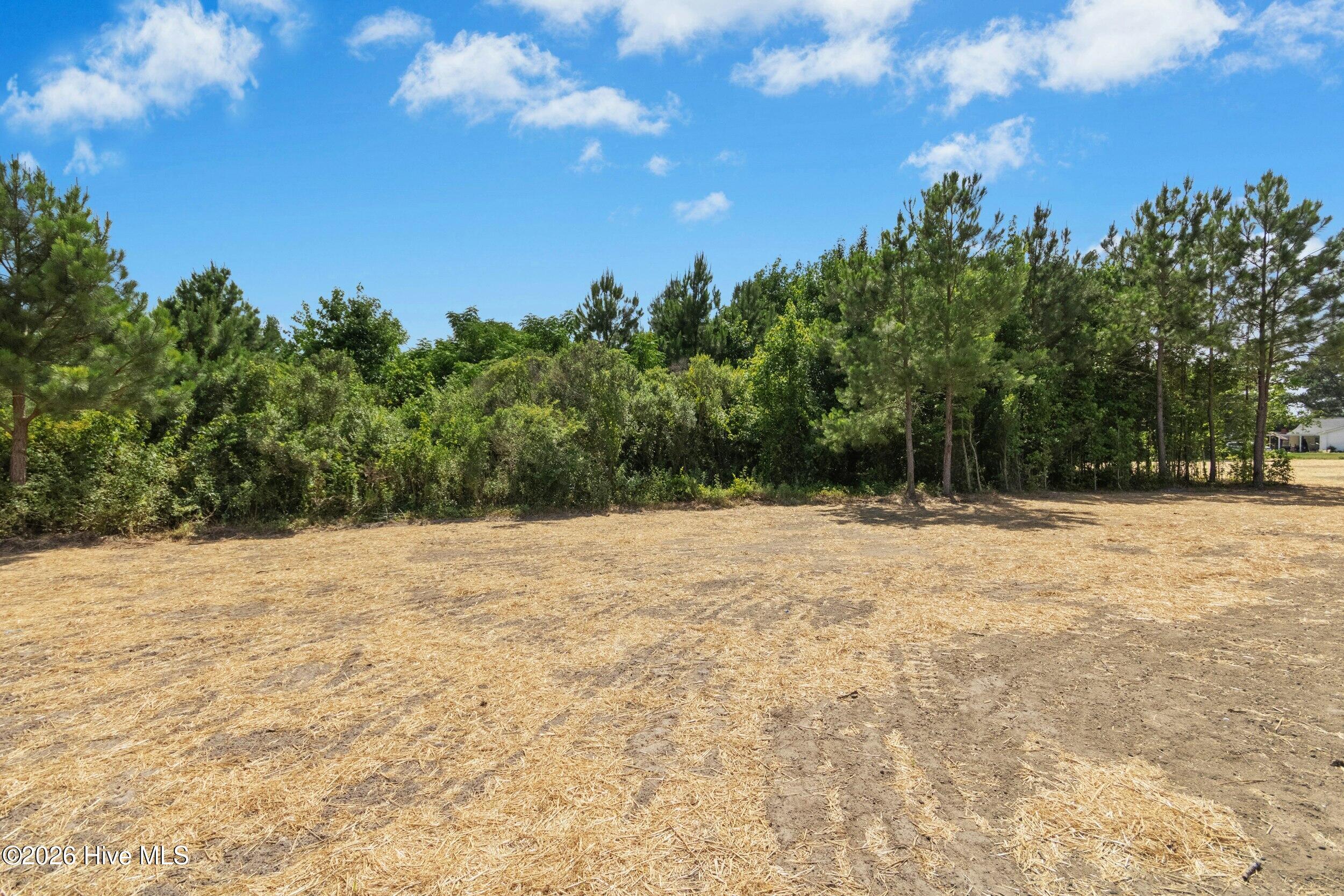 main property photo 24
