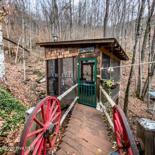 main property photo 25
