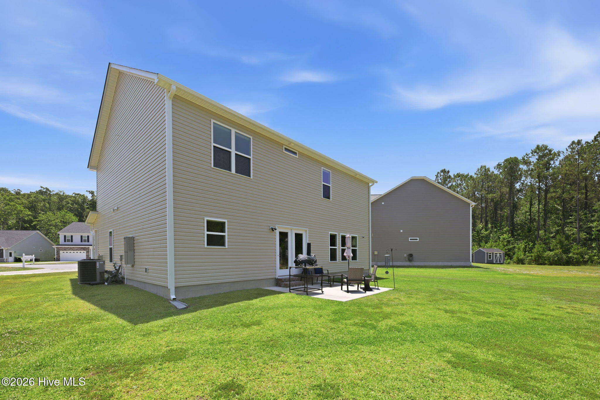 main property photo 32