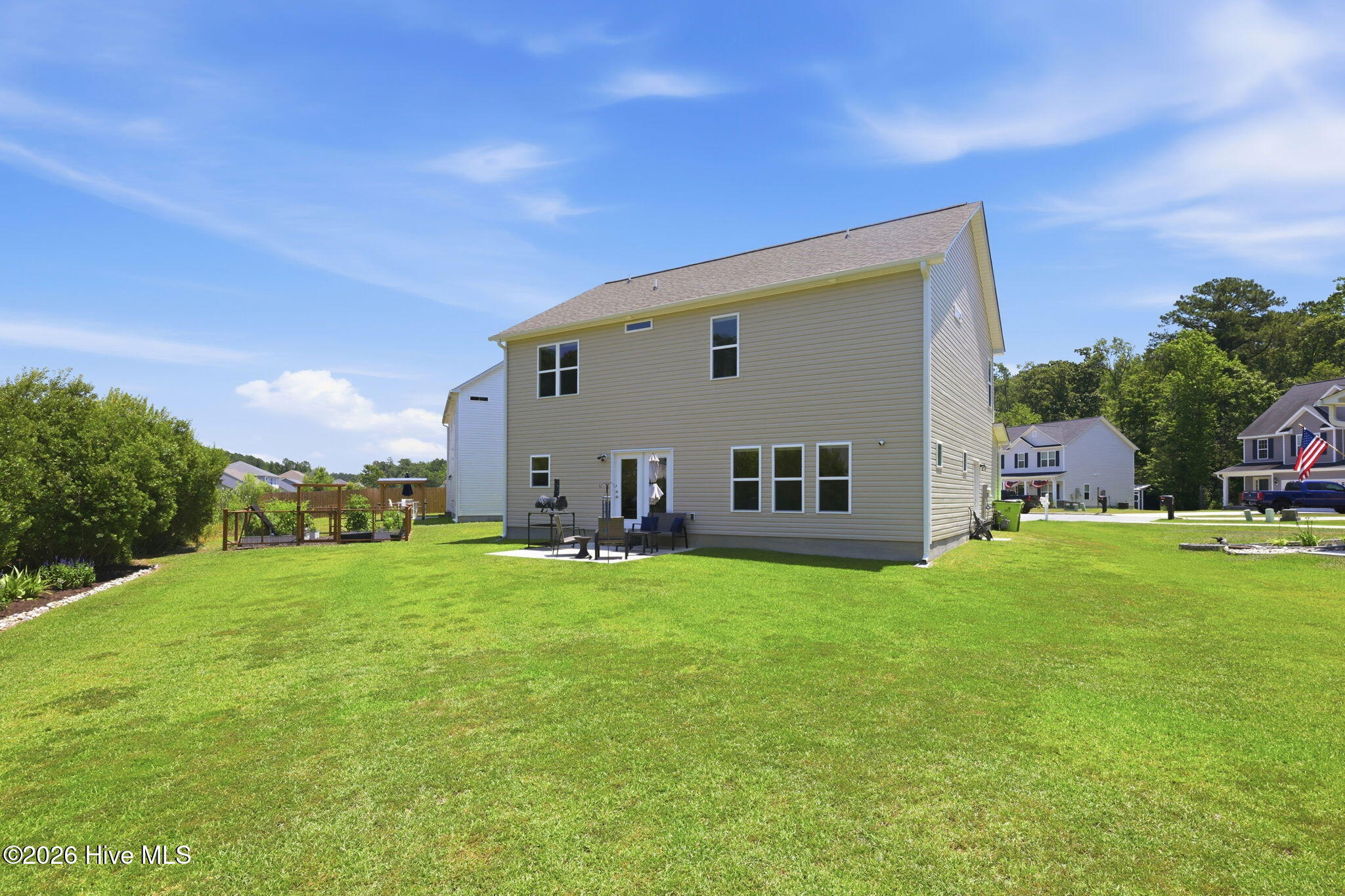 main property photo 33
