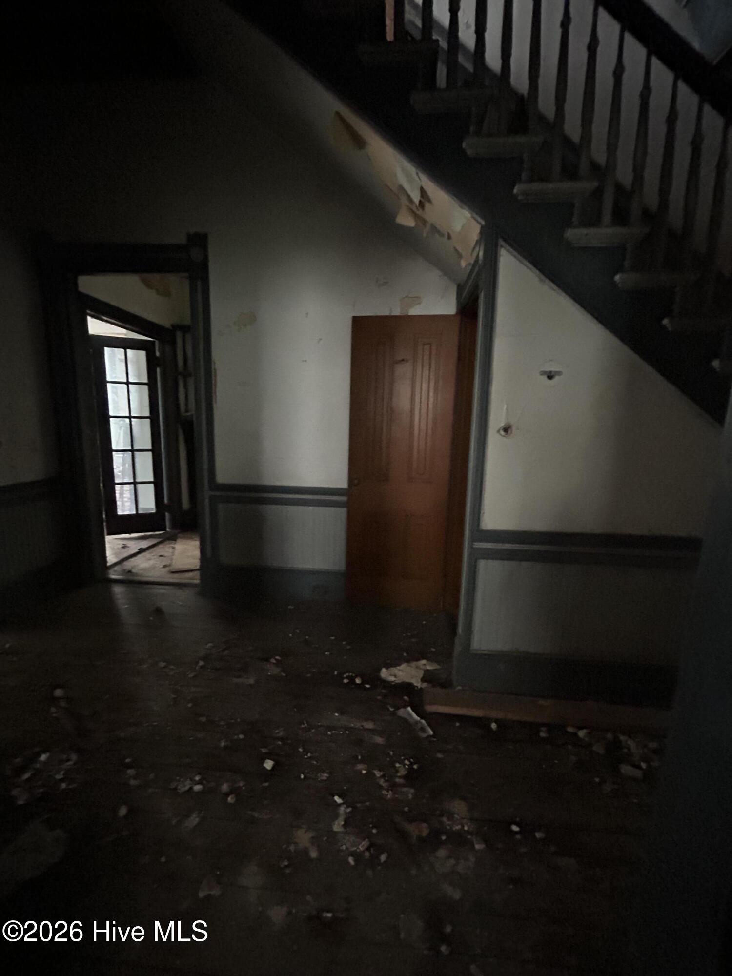 main property photo 47